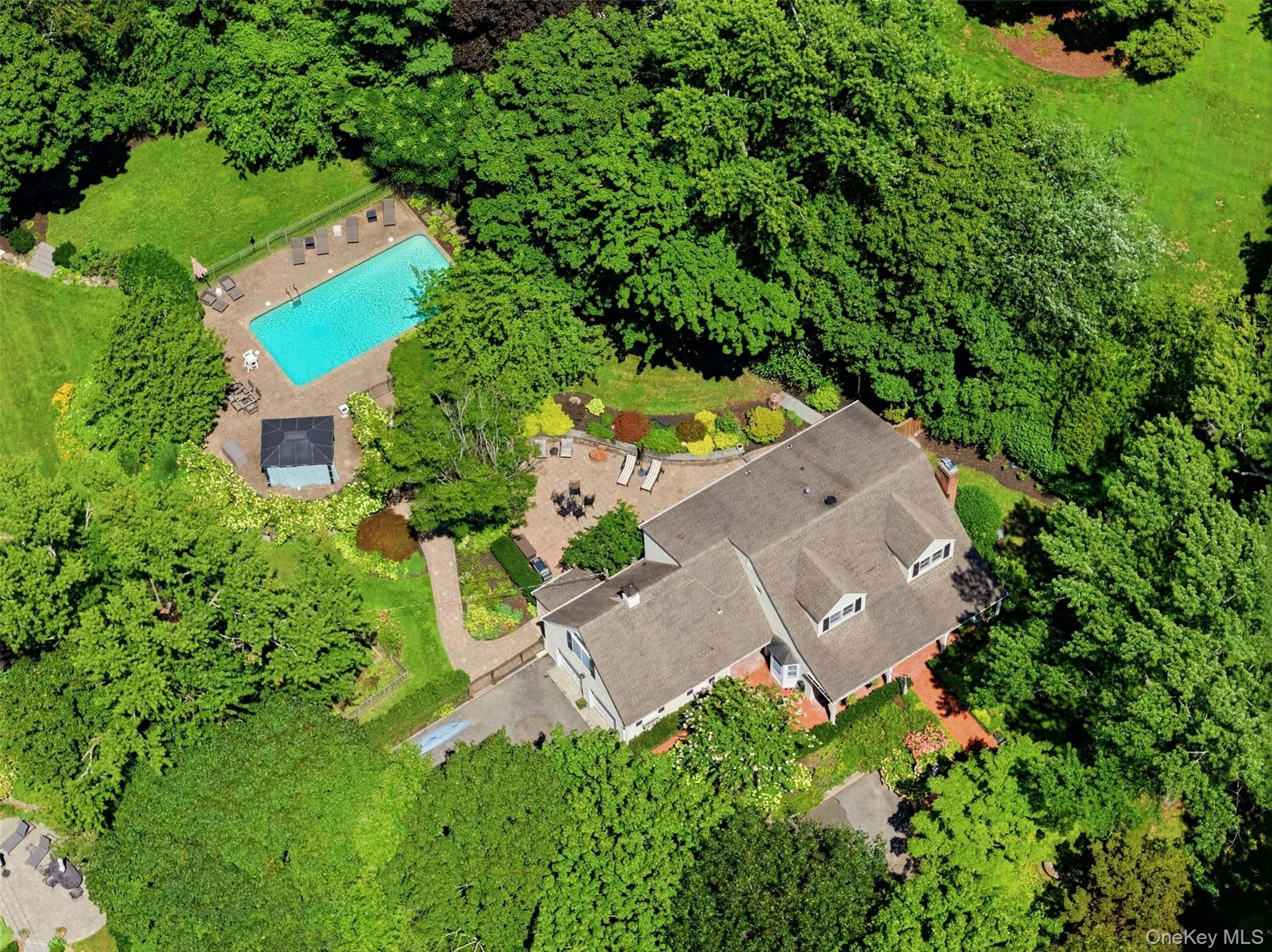 7 Private Road, Huntington, NY, 4 Bedrooms Bedrooms, 9 Rooms Rooms,3 BathroomsBathrooms,Residential,For Rent,Private,0,1036800 7 Private Road, Huntington, NY, 4 Bedrooms Bedrooms, 9 Rooms Rooms,3 BathroomsBathrooms,Residential,For Rent,Private,0,1036800