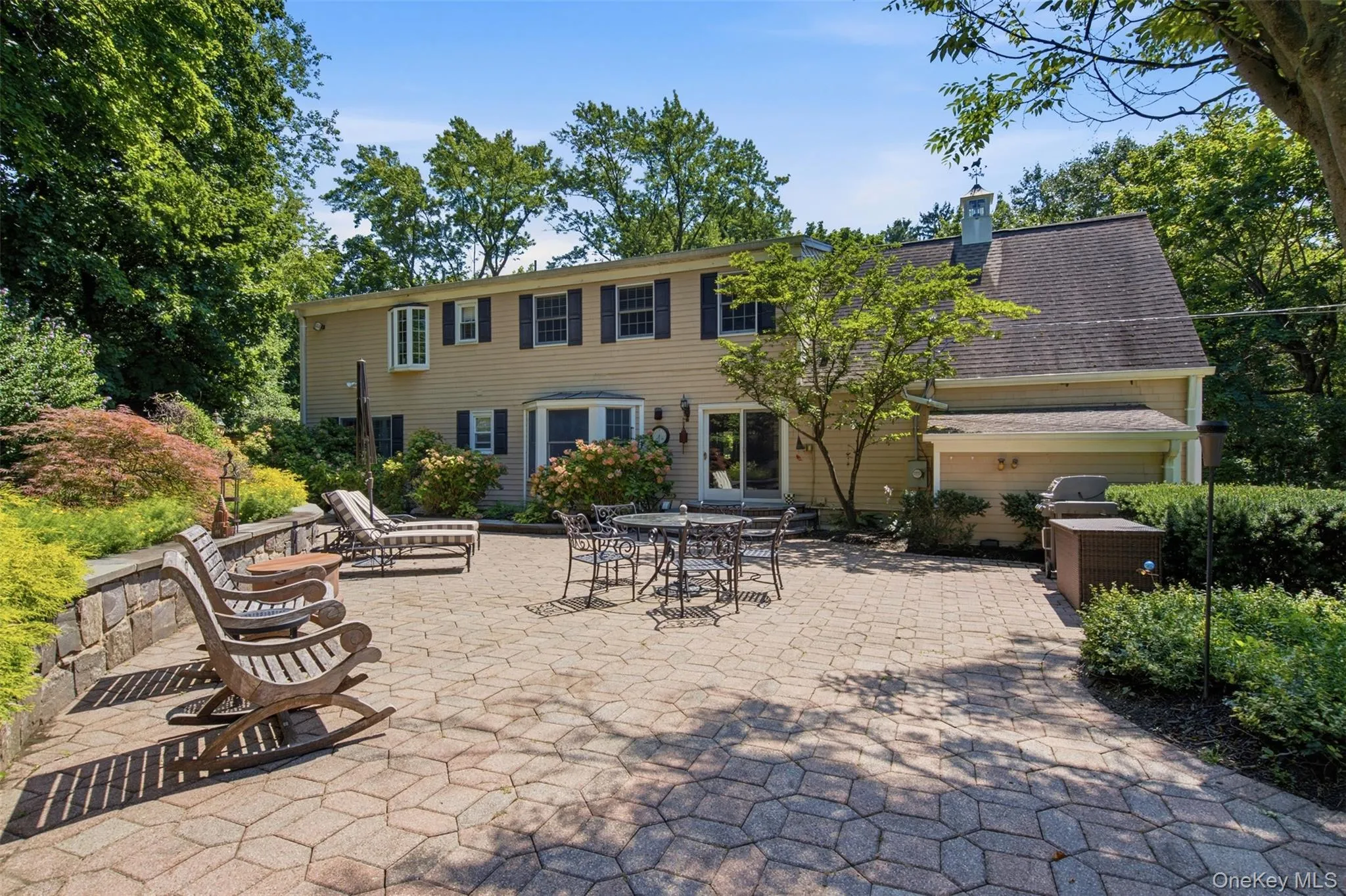 7 Private Road, Huntington, NY, 4 Bedrooms Bedrooms, 9 Rooms Rooms,3 BathroomsBathrooms,Residential,For Rent,Private,0,1036800 7 Private Road, Huntington, NY, 4 Bedrooms Bedrooms, 9 Rooms Rooms,3 BathroomsBathrooms,Residential,For Rent,Private,0,1036800