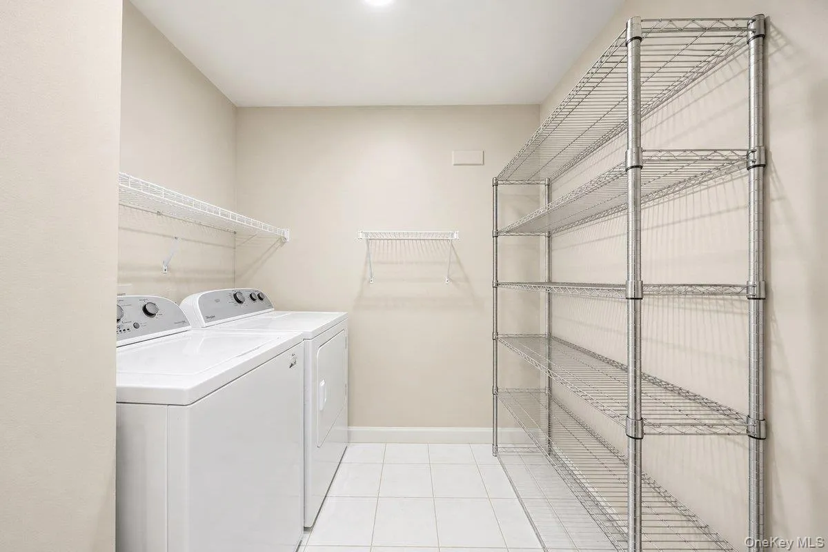 121 Newport Road, Yonkers, NY, 3 Bedrooms Bedrooms, 13 Rooms Rooms,3 BathroomsBathrooms,Residential,For Rent,Newport,0,1036801 121 Newport Road, Yonkers, NY, 3 Bedrooms Bedrooms, 13 Rooms Rooms,3 BathroomsBathrooms,Residential,For Rent,Newport,0,1036801