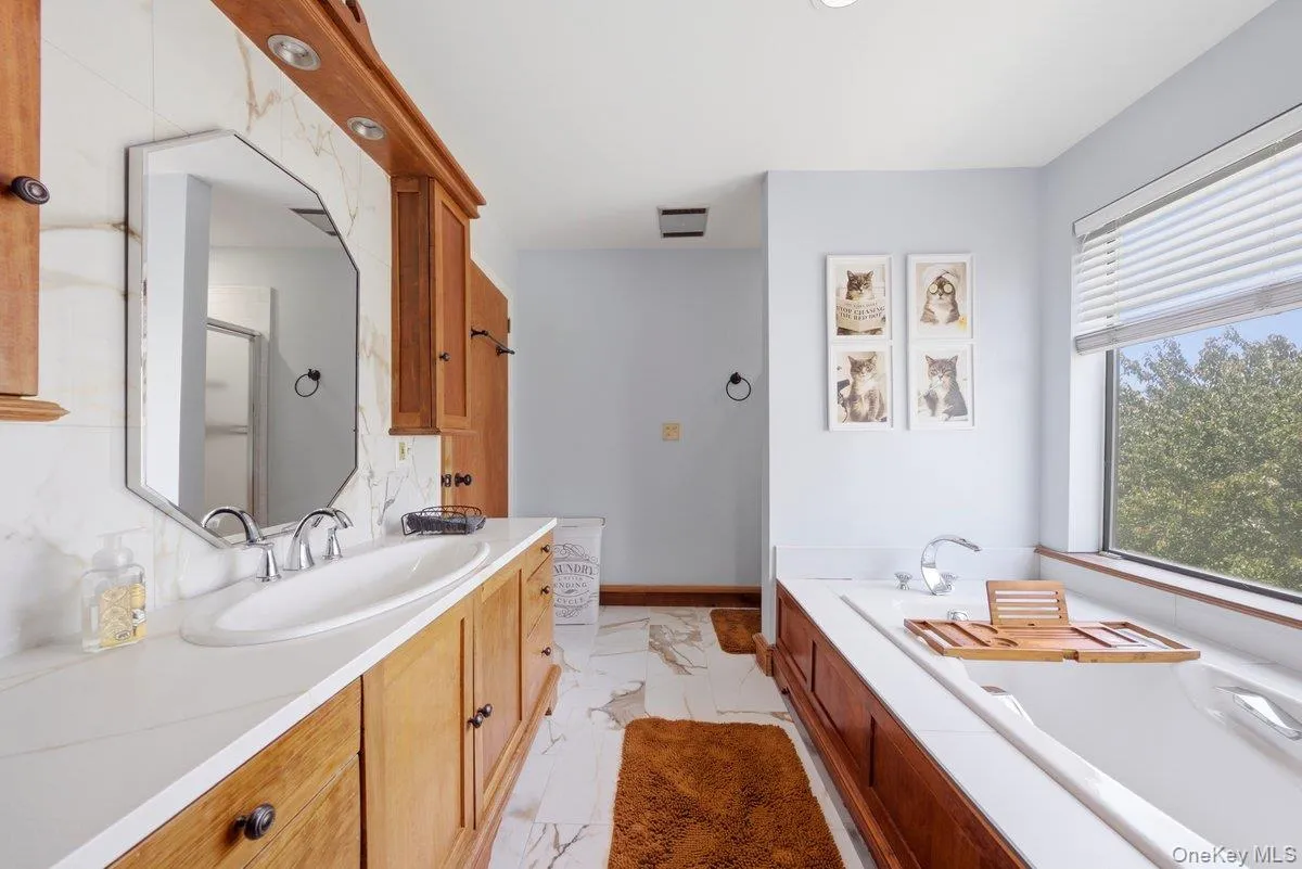 121 Newport Road, Yonkers, NY, 3 Bedrooms Bedrooms, 13 Rooms Rooms,3 BathroomsBathrooms,Residential,For Rent,Newport,0,1036801 121 Newport Road, Yonkers, NY, 3 Bedrooms Bedrooms, 13 Rooms Rooms,3 BathroomsBathrooms,Residential,For Rent,Newport,0,1036801