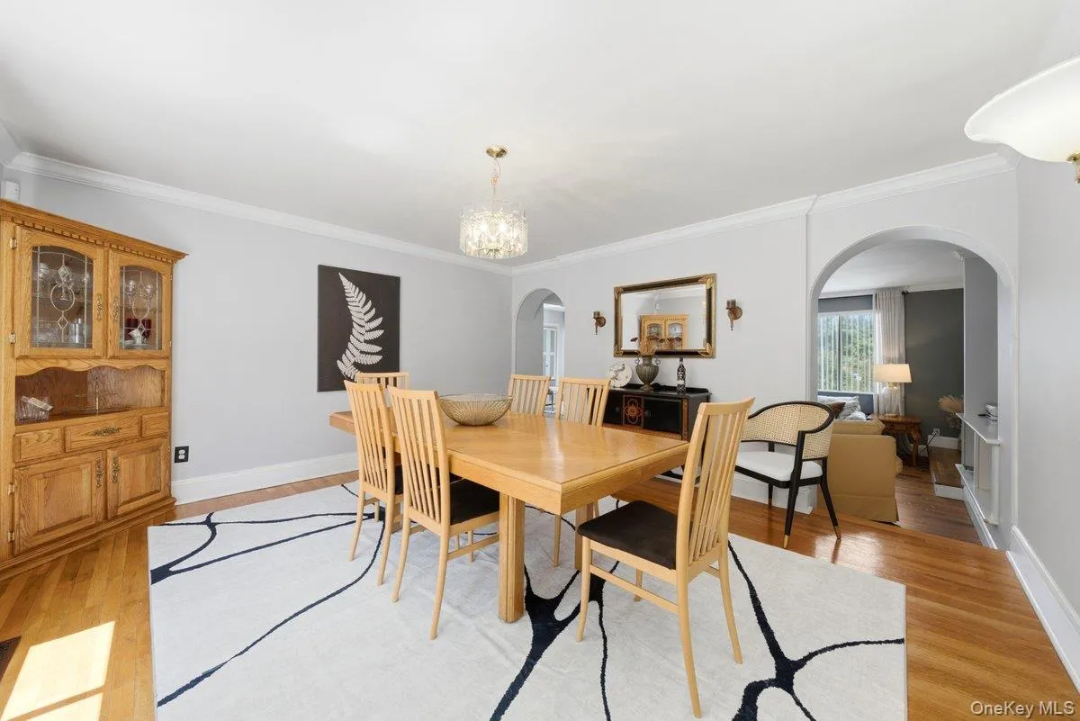 121 Newport Road, Yonkers, NY, 3 Bedrooms Bedrooms, 13 Rooms Rooms,3 BathroomsBathrooms,Residential,For Rent,Newport,0,1036801 121 Newport Road, Yonkers, NY, 3 Bedrooms Bedrooms, 13 Rooms Rooms,3 BathroomsBathrooms,Residential,For Rent,Newport,0,1036801