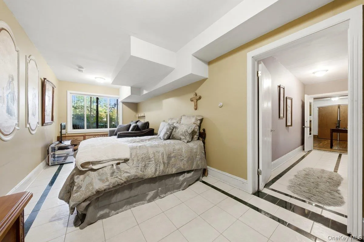 121 Newport Road, Yonkers, NY, 3 Bedrooms Bedrooms, 13 Rooms Rooms,3 BathroomsBathrooms,Residential,For Rent,Newport,0,1036801 121 Newport Road, Yonkers, NY, 3 Bedrooms Bedrooms, 13 Rooms Rooms,3 BathroomsBathrooms,Residential,For Rent,Newport,0,1036801