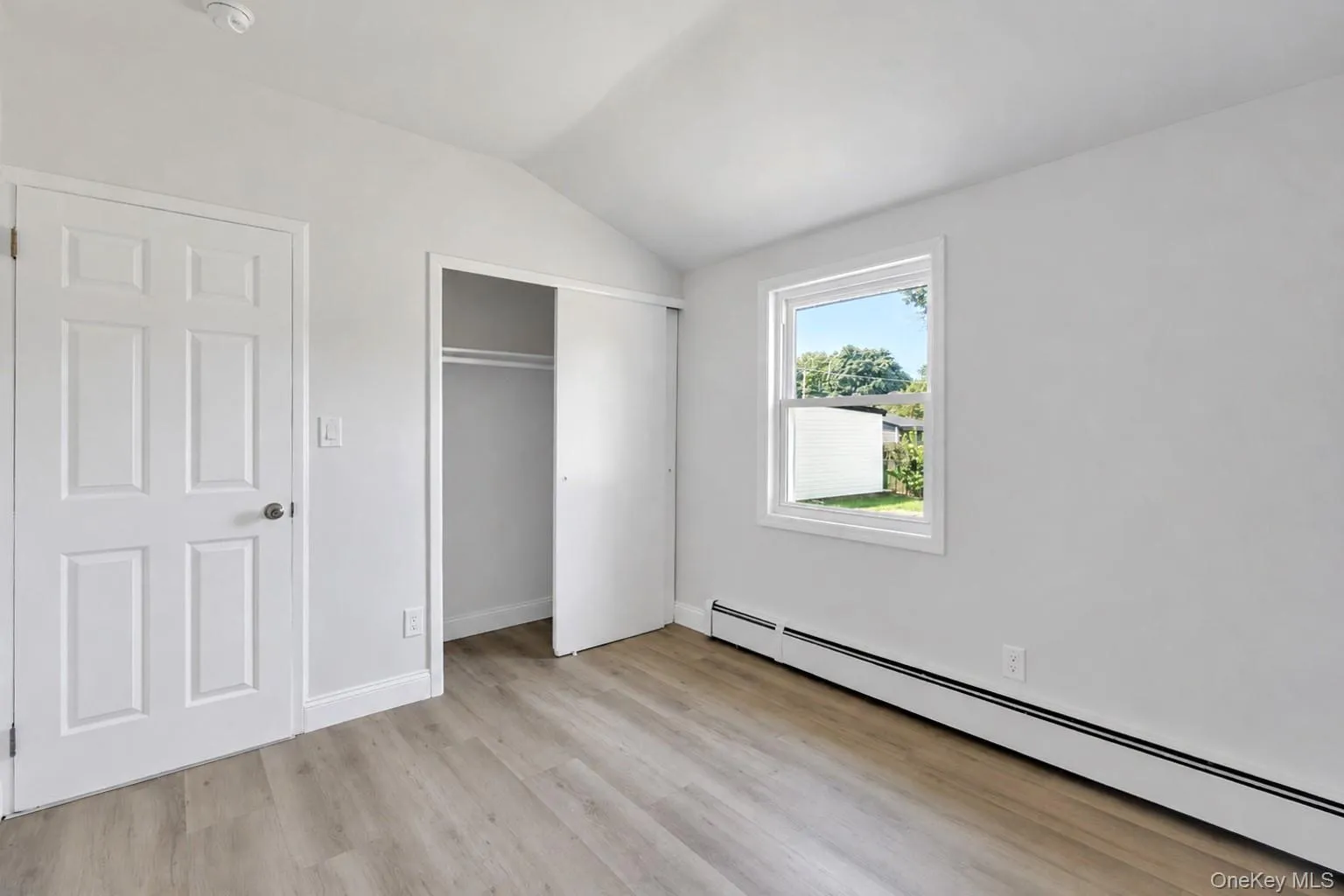 14 Marie Lane, Islip, NY, 4 Bedrooms Bedrooms, 6 Rooms Rooms,1 BathroomBathrooms,Residential,For Rent,Marie,0,1036809 14 Marie Lane, Islip, NY, 4 Bedrooms Bedrooms, 6 Rooms Rooms,1 BathroomBathrooms,Residential,For Rent,Marie,0,1036809