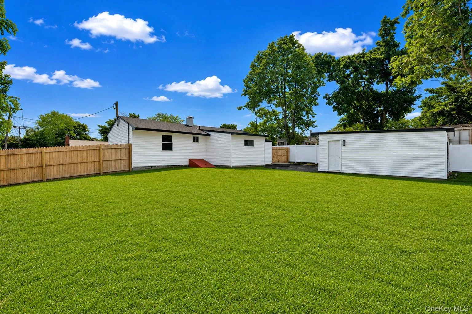 14 Marie Lane, Islip, NY, 4 Bedrooms Bedrooms, 6 Rooms Rooms,1 BathroomBathrooms,Residential,For Rent,Marie,0,1036809 14 Marie Lane, Islip, NY, 4 Bedrooms Bedrooms, 6 Rooms Rooms,1 BathroomBathrooms,Residential,For Rent,Marie,0,1036809