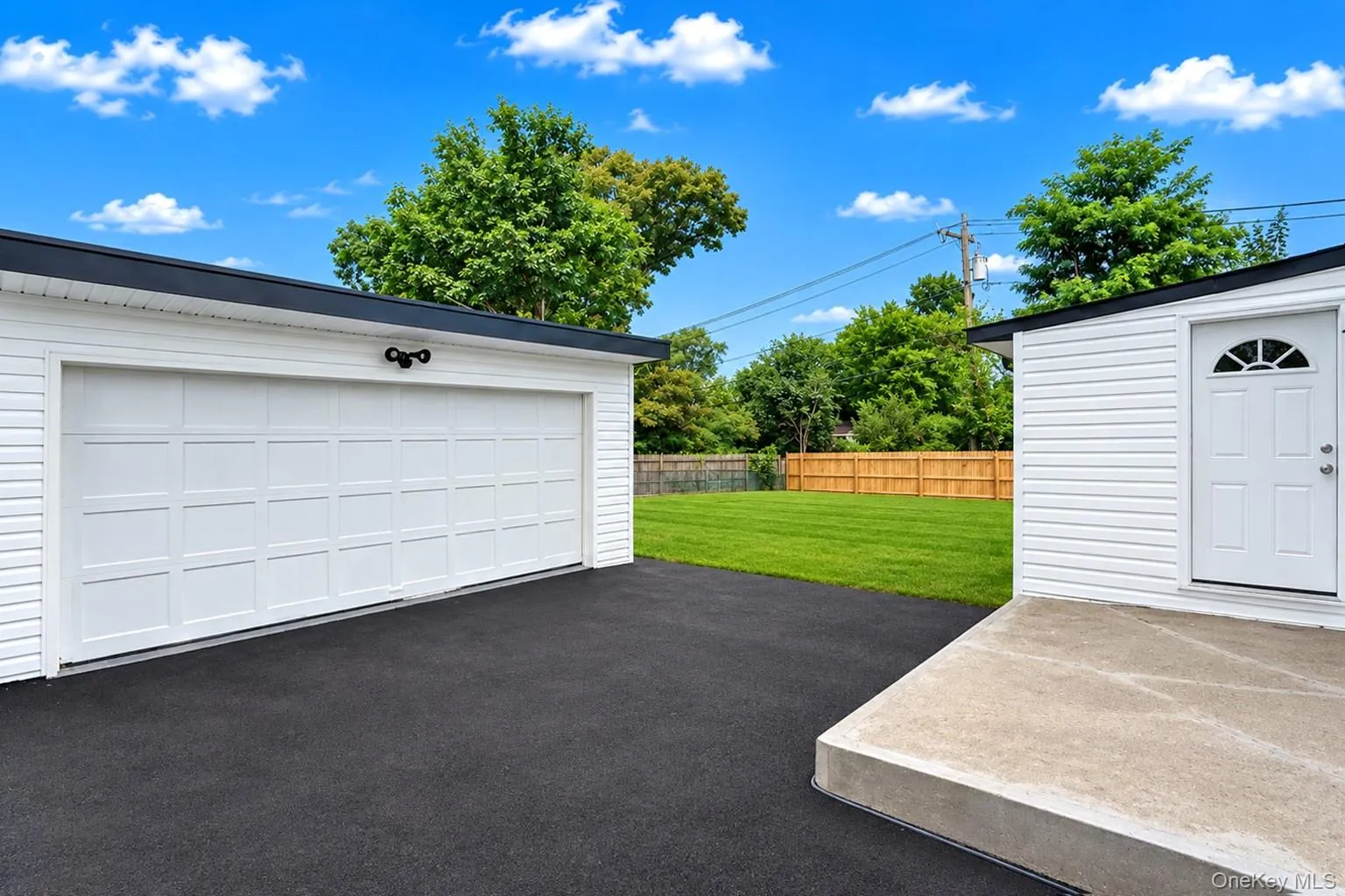 14 Marie Lane, Islip, NY, 4 Bedrooms Bedrooms, 6 Rooms Rooms,1 BathroomBathrooms,Residential,For Rent,Marie,0,1036809 14 Marie Lane, Islip, NY, 4 Bedrooms Bedrooms, 6 Rooms Rooms,1 BathroomBathrooms,Residential,For Rent,Marie,0,1036809