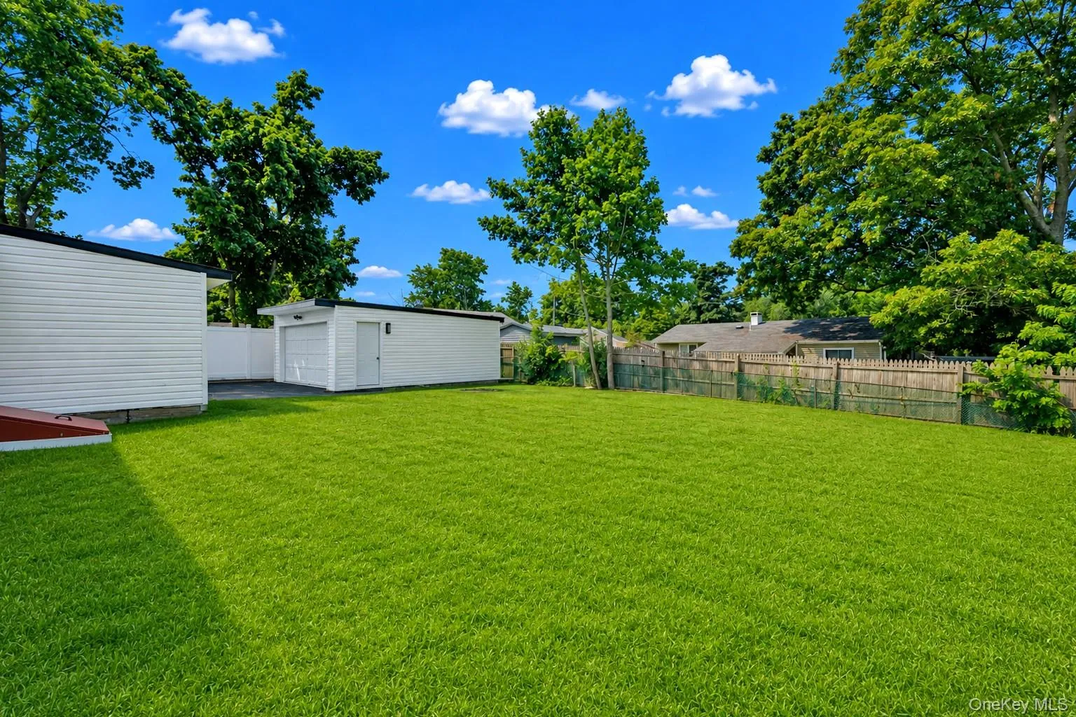 14 Marie Lane, Islip, NY, 4 Bedrooms Bedrooms, 6 Rooms Rooms,1 BathroomBathrooms,Residential,For Rent,Marie,0,1036809 14 Marie Lane, Islip, NY, 4 Bedrooms Bedrooms, 6 Rooms Rooms,1 BathroomBathrooms,Residential,For Rent,Marie,0,1036809