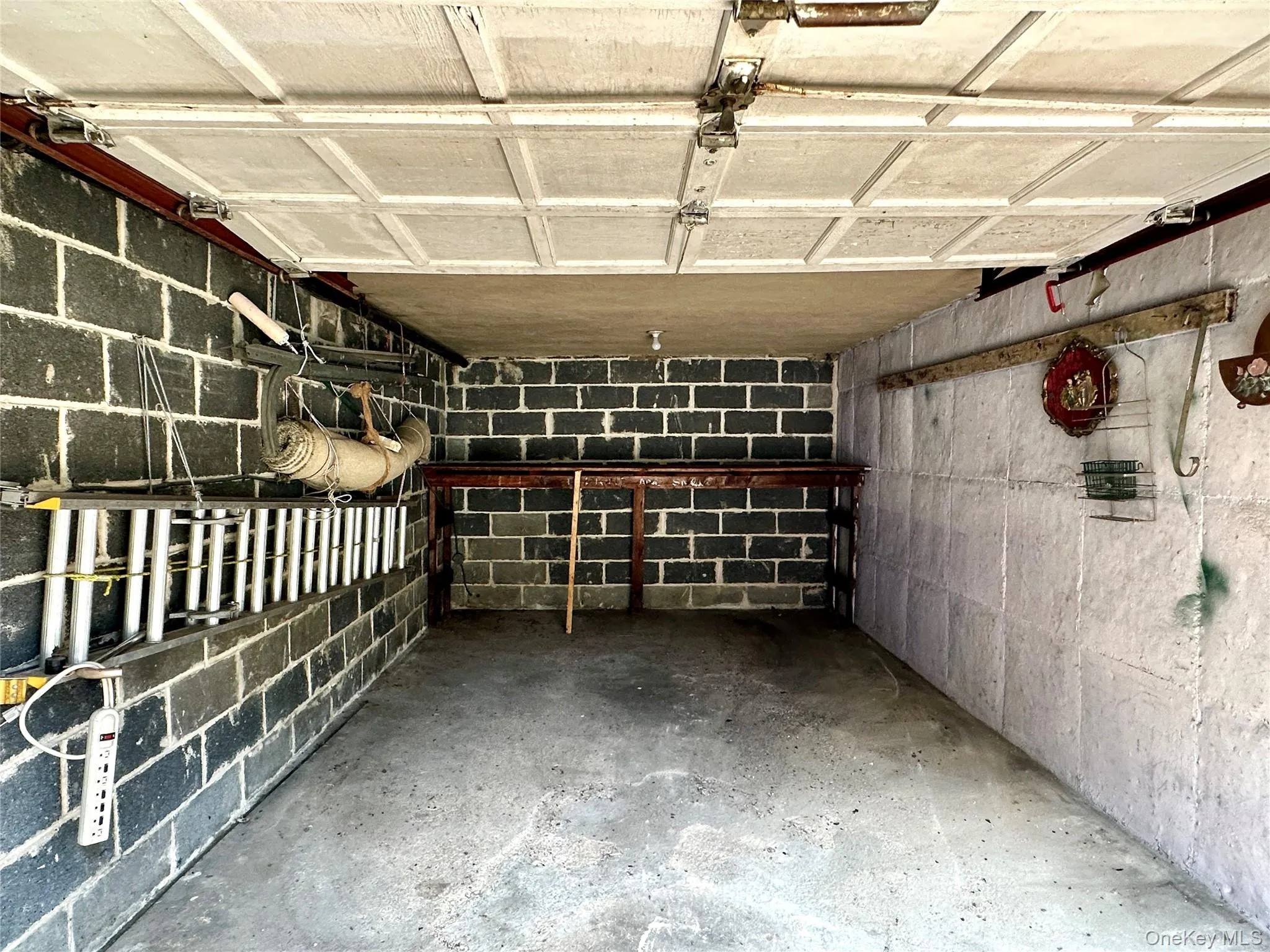 97-33 42nd Avenue, New York, NY, 3 Bedrooms Bedrooms, 6 Rooms Rooms,1 BathroomBathrooms,Residential,For Rent,42nd,0,1036812 97-33 42nd Avenue, New York, NY, 3 Bedrooms Bedrooms, 6 Rooms Rooms,1 BathroomBathrooms,Residential,For Rent,42nd,0,1036812