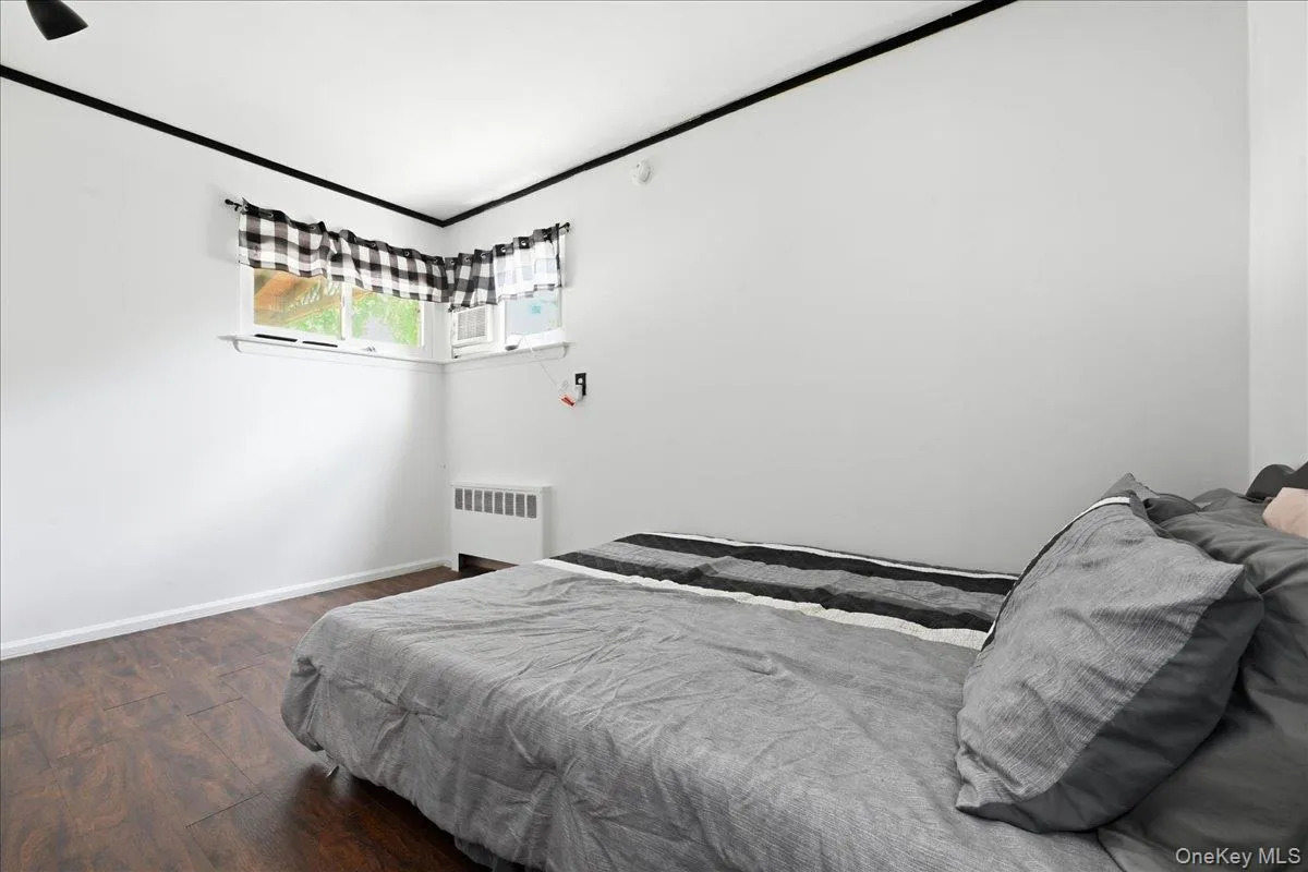 23 Hampshire Drive, Oyster Bay, NY, 4 Bedrooms Bedrooms, 10 Rooms Rooms,2 BathroomsBathrooms,Residential,For Rent,Hampshire,0,1036814 23 Hampshire Drive, Oyster Bay, NY, 4 Bedrooms Bedrooms, 10 Rooms Rooms,2 BathroomsBathrooms,Residential,For Rent,Hampshire,0,1036814