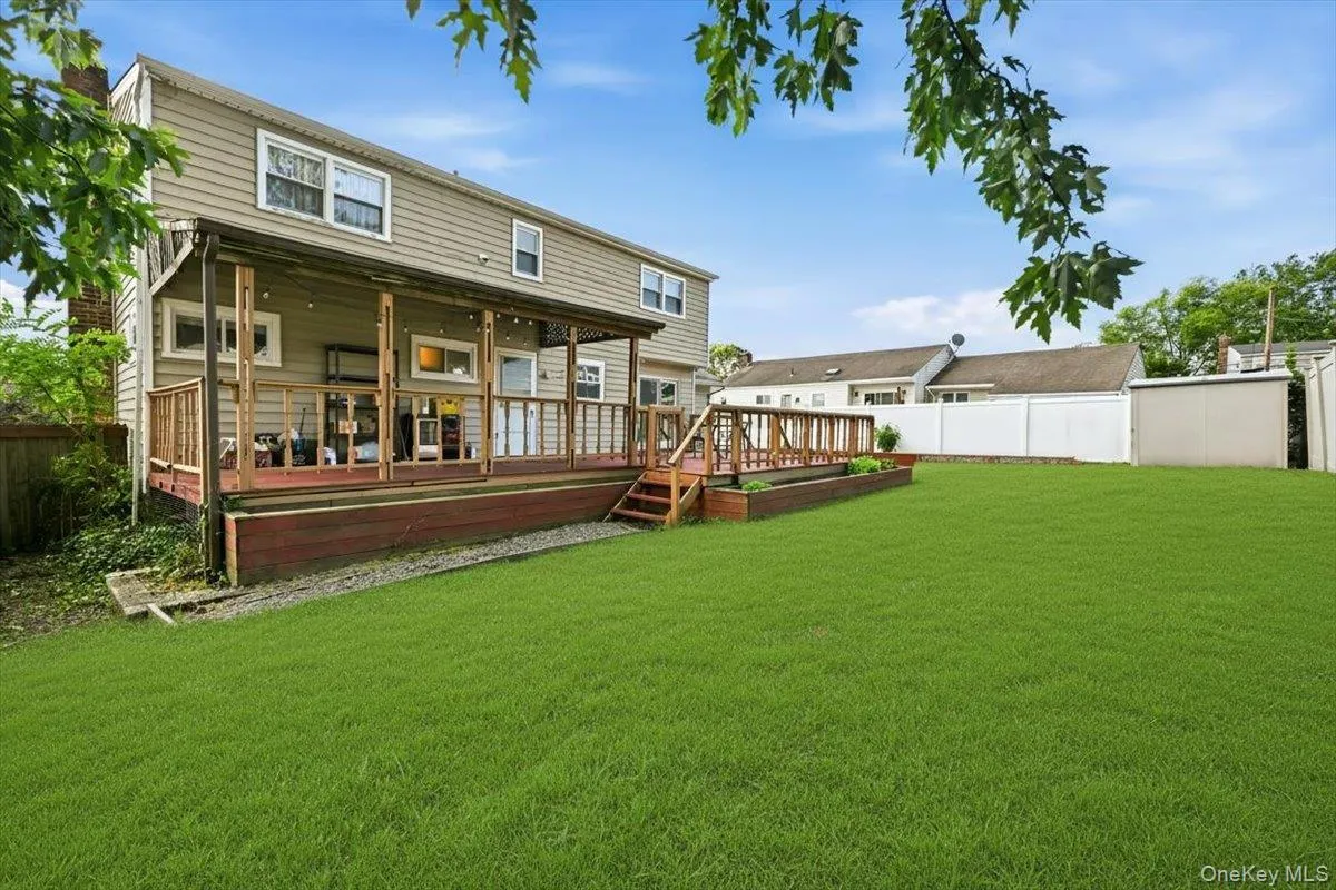 23 Hampshire Drive, Oyster Bay, NY, 4 Bedrooms Bedrooms, 10 Rooms Rooms,2 BathroomsBathrooms,Residential,For Rent,Hampshire,0,1036814 23 Hampshire Drive, Oyster Bay, NY, 4 Bedrooms Bedrooms, 10 Rooms Rooms,2 BathroomsBathrooms,Residential,For Rent,Hampshire,0,1036814
