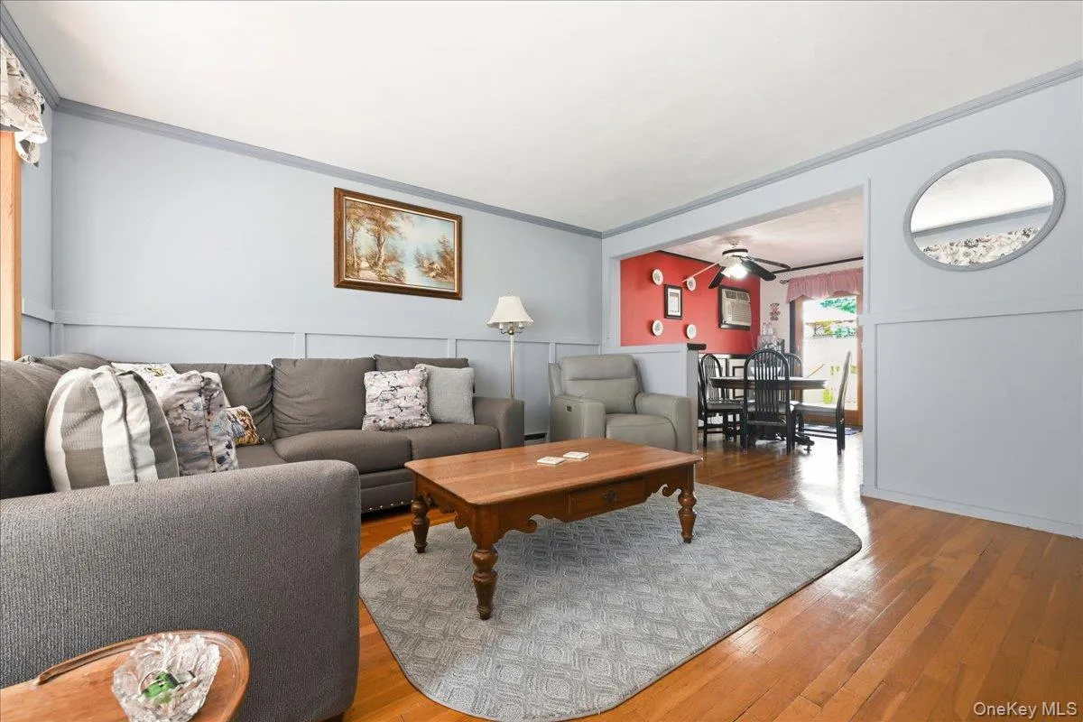 23 Hampshire Drive, Oyster Bay, NY, 4 Bedrooms Bedrooms, 10 Rooms Rooms,2 BathroomsBathrooms,Residential,For Rent,Hampshire,0,1036814 23 Hampshire Drive, Oyster Bay, NY, 4 Bedrooms Bedrooms, 10 Rooms Rooms,2 BathroomsBathrooms,Residential,For Rent,Hampshire,0,1036814