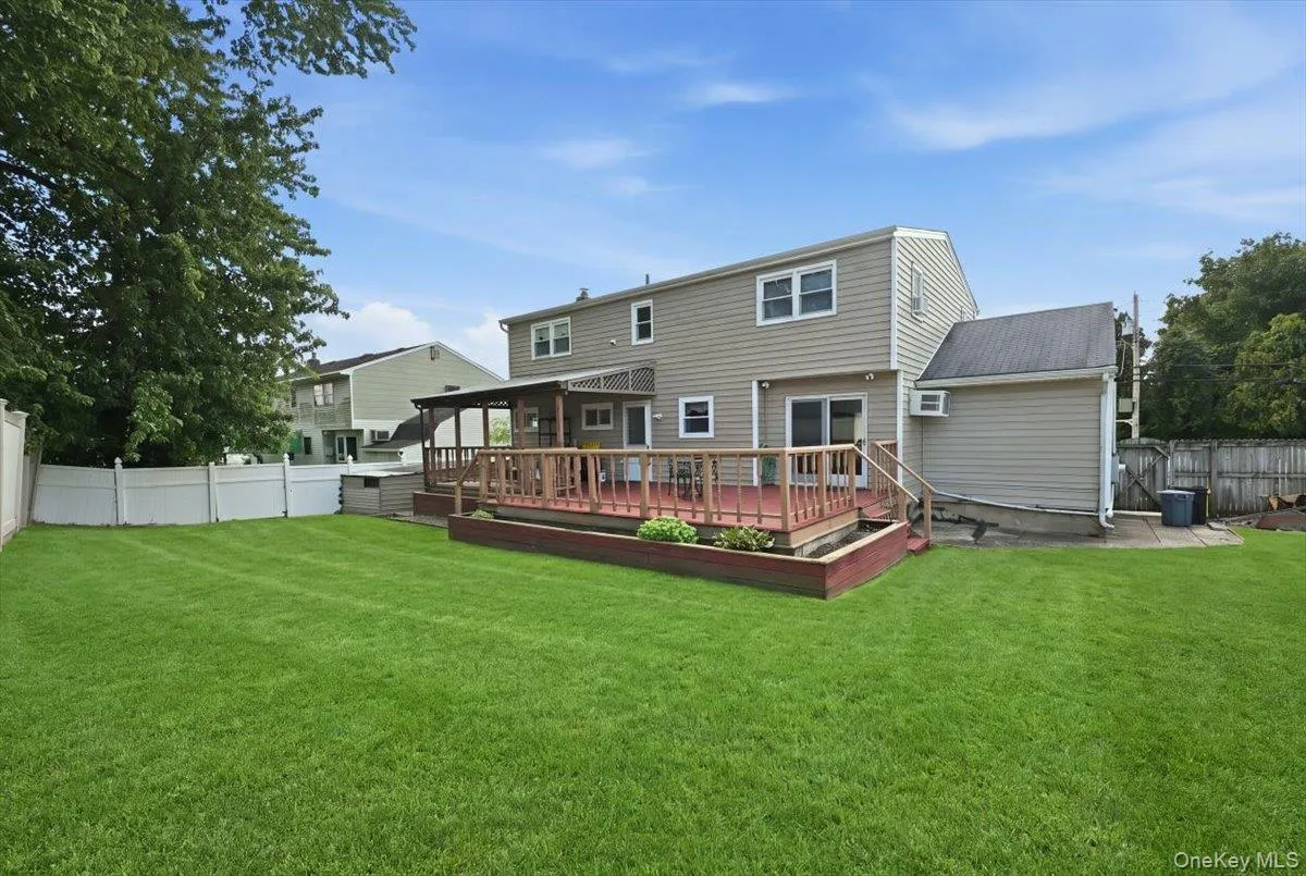 23 Hampshire Drive, Oyster Bay, NY, 4 Bedrooms Bedrooms, 10 Rooms Rooms,2 BathroomsBathrooms,Residential,For Rent,Hampshire,0,1036814 23 Hampshire Drive, Oyster Bay, NY, 4 Bedrooms Bedrooms, 10 Rooms Rooms,2 BathroomsBathrooms,Residential,For Rent,Hampshire,0,1036814