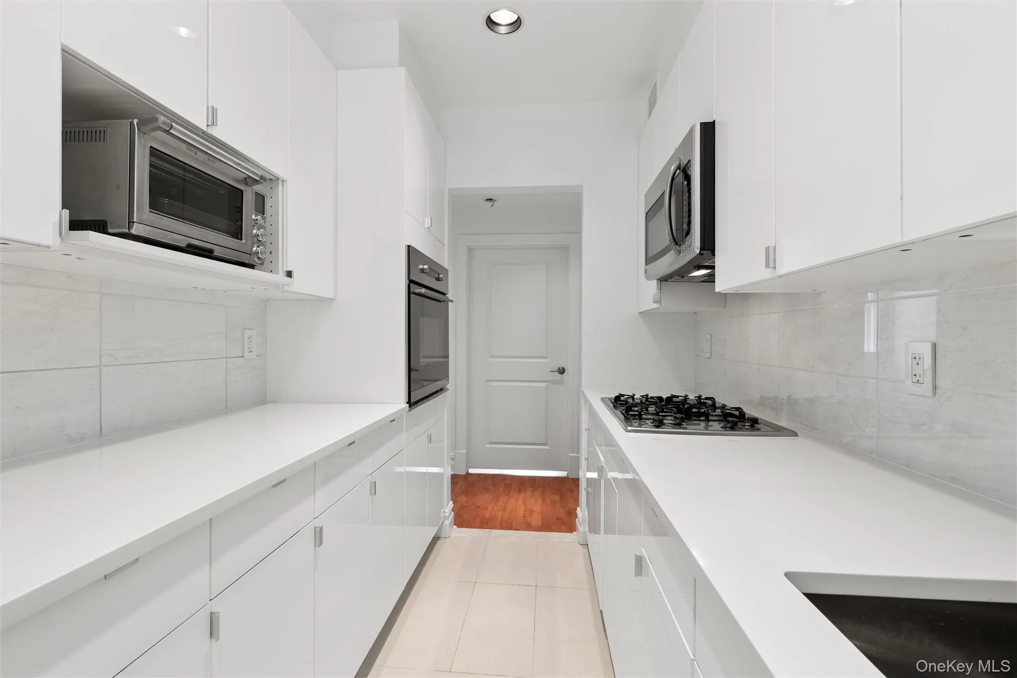 45-02 Ditmars Boulevard, New York, NY, 1 Bedroom Bedrooms, 4 Rooms Rooms,1 BathroomBathrooms,Residential,For Rent,Ditmars,0,1036818 45-02 Ditmars Boulevard, New York, NY, 1 Bedroom Bedrooms, 4 Rooms Rooms,1 BathroomBathrooms,Residential,For Rent,Ditmars,0,1036818