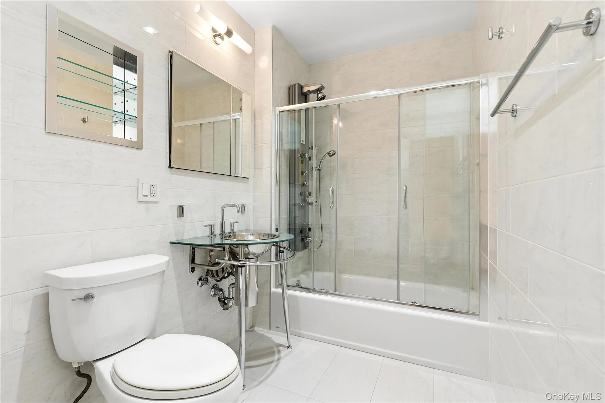 45-02 Ditmars Boulevard, New York, NY, 1 Bedroom Bedrooms, 4 Rooms Rooms,1 BathroomBathrooms,Residential,For Rent,Ditmars,0,1036818 45-02 Ditmars Boulevard, New York, NY, 1 Bedroom Bedrooms, 4 Rooms Rooms,1 BathroomBathrooms,Residential,For Rent,Ditmars,0,1036818