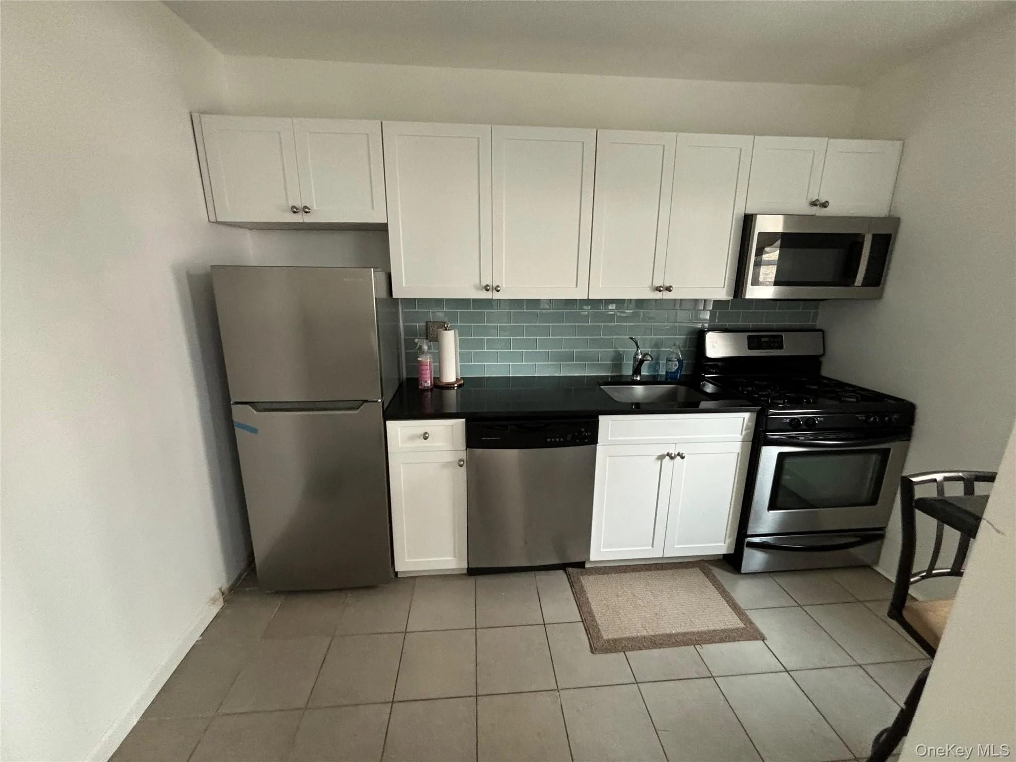 251-255 Broadway, Long Beach, NY, 2 Rooms Rooms,1 BathroomBathrooms,Residential Lease,For Rent,Broadway,0,1036820 251-255 Broadway, Long Beach, NY, 2 Rooms Rooms,1 BathroomBathrooms,Residential Lease,For Rent,Broadway,0,1036820