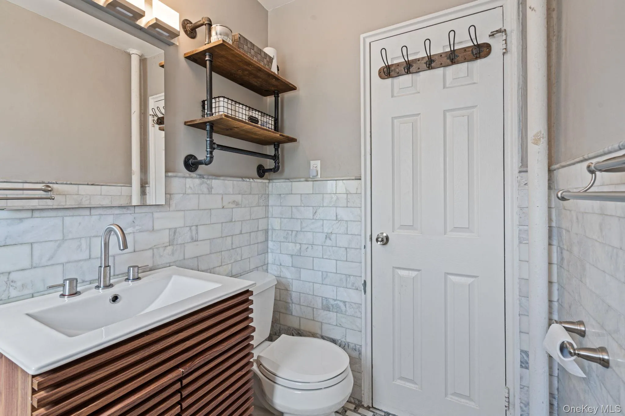 209-15 18th Avenue, New York, NY, 3 Bedrooms Bedrooms, 5 Rooms Rooms,1 BathroomBathrooms,Residential,For Rent,18th,0,1036821 209-15 18th Avenue, New York, NY, 3 Bedrooms Bedrooms, 5 Rooms Rooms,1 BathroomBathrooms,Residential,For Rent,18th,0,1036821