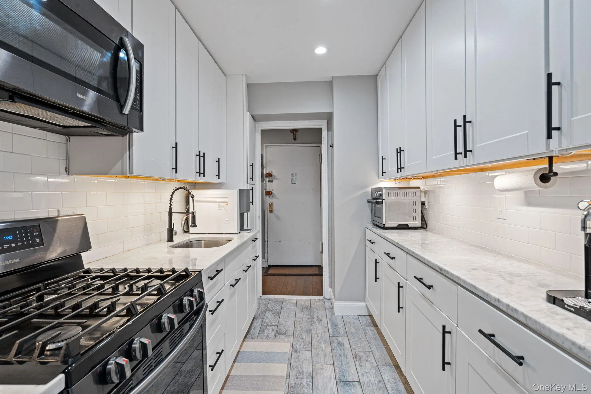 209-15 18th Avenue, New York, NY, 3 Bedrooms Bedrooms, 5 Rooms Rooms,1 BathroomBathrooms,Residential,For Rent,18th,0,1036821 209-15 18th Avenue, New York, NY, 3 Bedrooms Bedrooms, 5 Rooms Rooms,1 BathroomBathrooms,Residential,For Rent,18th,0,1036821