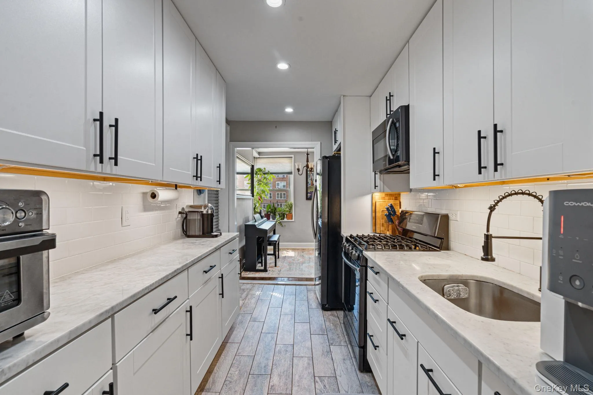 209-15 18th Avenue, New York, NY, 3 Bedrooms Bedrooms, 5 Rooms Rooms,1 BathroomBathrooms,Residential,For Rent,18th,0,1036821 209-15 18th Avenue, New York, NY, 3 Bedrooms Bedrooms, 5 Rooms Rooms,1 BathroomBathrooms,Residential,For Rent,18th,0,1036821