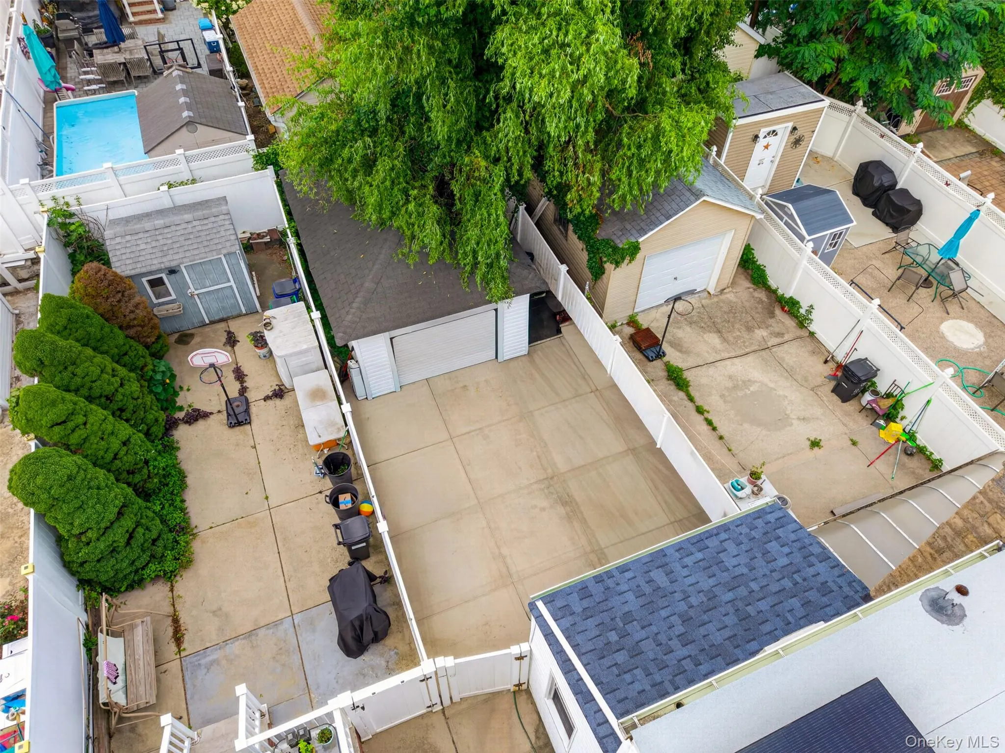 3323 200th Street, New York, NY, 3 Bedrooms Bedrooms, 6 Rooms Rooms,2 BathroomsBathrooms,Residential,For Rent,200th,0,1036823 3323 200th Street, New York, NY, 3 Bedrooms Bedrooms, 6 Rooms Rooms,2 BathroomsBathrooms,Residential,For Rent,200th,0,1036823