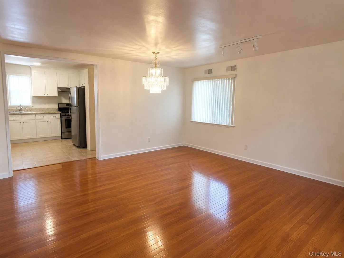 179-21 143rd Avenue, New York, NY, 3 Bedrooms Bedrooms, 9 Rooms Rooms,2 BathroomsBathrooms,Residential,For Rent,143rd,0,1036826 179-21 143rd Avenue, New York, NY, 3 Bedrooms Bedrooms, 9 Rooms Rooms,2 BathroomsBathrooms,Residential,For Rent,143rd,0,1036826