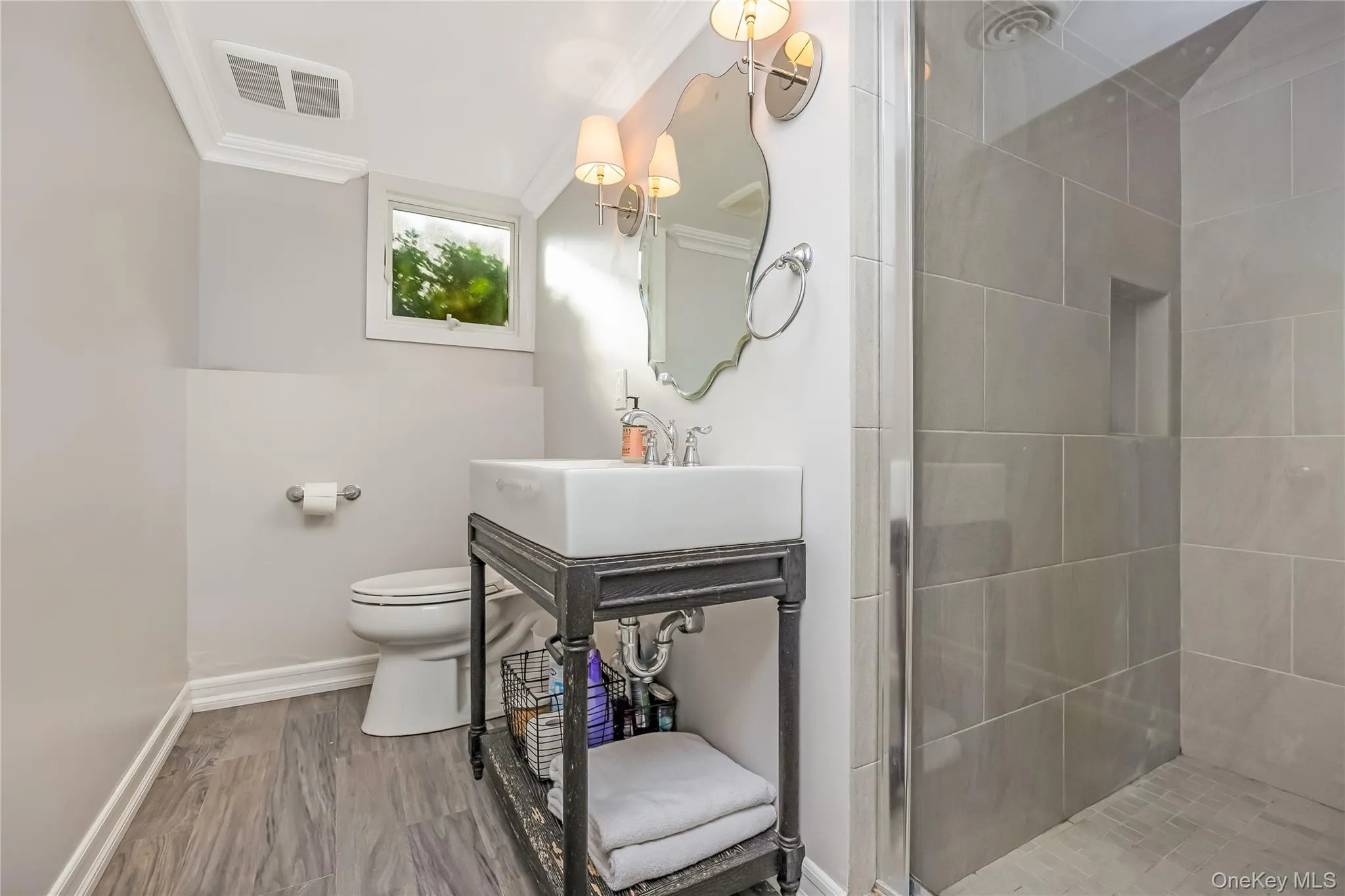 27 Baywood Lane, Islip, NY, 4 Bedrooms Bedrooms, 9 Rooms Rooms,2 BathroomsBathrooms,Residential,For Rent,Baywood,0,1036830 27 Baywood Lane, Islip, NY, 4 Bedrooms Bedrooms, 9 Rooms Rooms,2 BathroomsBathrooms,Residential,For Rent,Baywood,0,1036830
