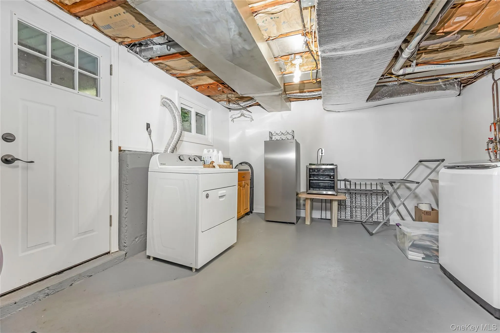 27 Baywood Lane, Islip, NY, 4 Bedrooms Bedrooms, 9 Rooms Rooms,2 BathroomsBathrooms,Residential,For Rent,Baywood,0,1036830 27 Baywood Lane, Islip, NY, 4 Bedrooms Bedrooms, 9 Rooms Rooms,2 BathroomsBathrooms,Residential,For Rent,Baywood,0,1036830