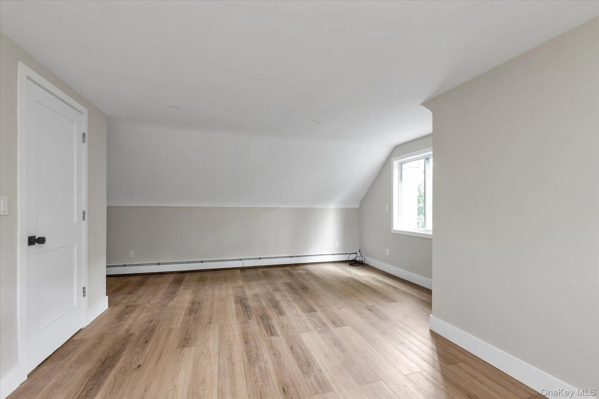 10 Stratton, Huntington, NY, 4 Bedrooms Bedrooms, 6 Rooms Rooms,2 BathroomsBathrooms,Residential Lease,For Rent,Stratton,0,1036831 10 Stratton, Huntington, NY, 4 Bedrooms Bedrooms, 6 Rooms Rooms,2 BathroomsBathrooms,Residential Lease,For Rent,Stratton,0,1036831