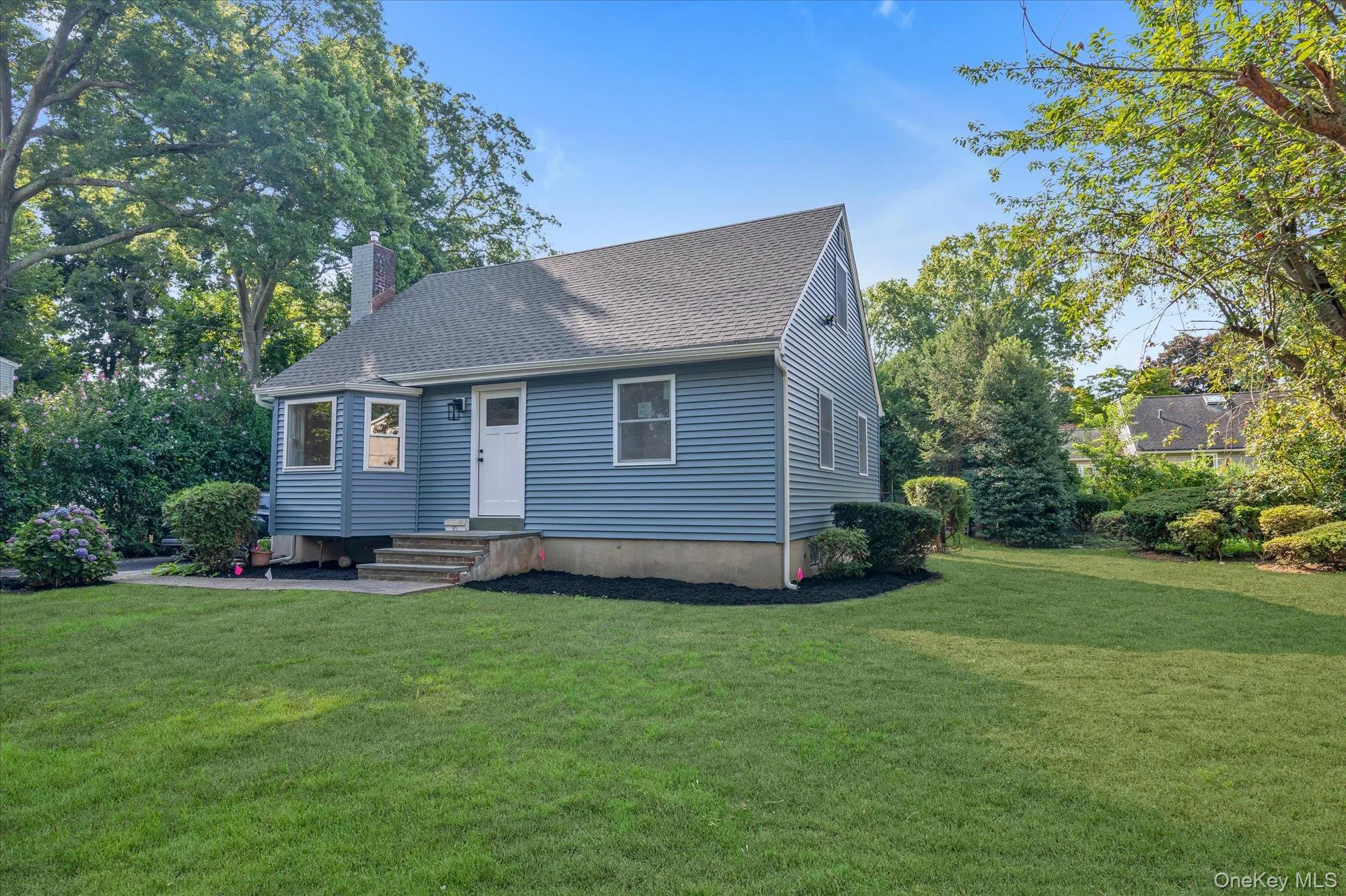 10 Stratton, Huntington, NY, 4 Bedrooms Bedrooms, 6 Rooms Rooms,2 BathroomsBathrooms,Residential Lease,For Rent,Stratton,0,1036831 10 Stratton, Huntington, NY, 4 Bedrooms Bedrooms, 6 Rooms Rooms,2 BathroomsBathrooms,Residential Lease,For Rent,Stratton,0,1036831