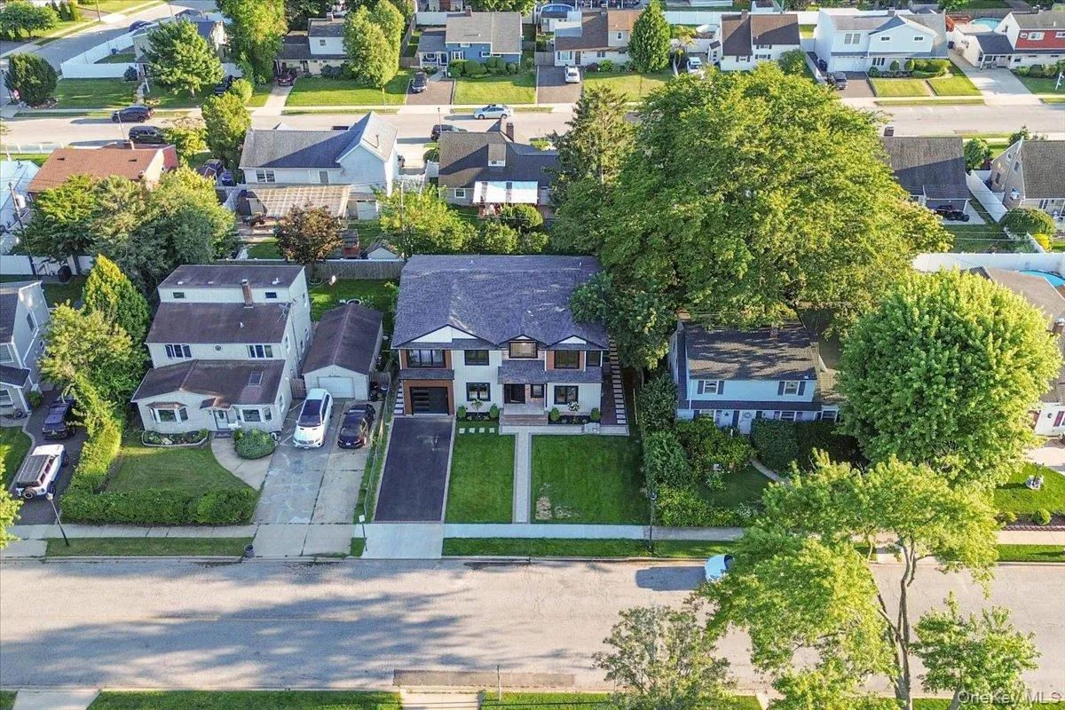 112 Old Oak Lane, Hempstead, NY, 5 Bedrooms Bedrooms, 6 Rooms Rooms,5 BathroomsBathrooms,Residential,For Rent,Old Oak,0,1036835 112 Old Oak Lane, Hempstead, NY, 5 Bedrooms Bedrooms, 6 Rooms Rooms,5 BathroomsBathrooms,Residential,For Rent,Old Oak,0,1036835