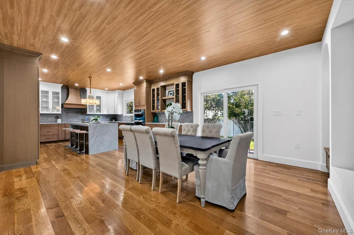 112 Old Oak Lane, Hempstead, NY, 5 Bedrooms Bedrooms, 6 Rooms Rooms,5 BathroomsBathrooms,Residential,For Rent,Old Oak,0,1036835 112 Old Oak Lane, Hempstead, NY, 5 Bedrooms Bedrooms, 6 Rooms Rooms,5 BathroomsBathrooms,Residential,For Rent,Old Oak,0,1036835