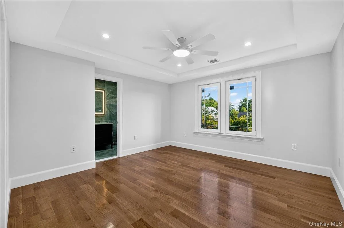 112 Old Oak Lane, Hempstead, NY, 5 Bedrooms Bedrooms, 6 Rooms Rooms,5 BathroomsBathrooms,Residential,For Rent,Old Oak,0,1036835 112 Old Oak Lane, Hempstead, NY, 5 Bedrooms Bedrooms, 6 Rooms Rooms,5 BathroomsBathrooms,Residential,For Rent,Old Oak,0,1036835