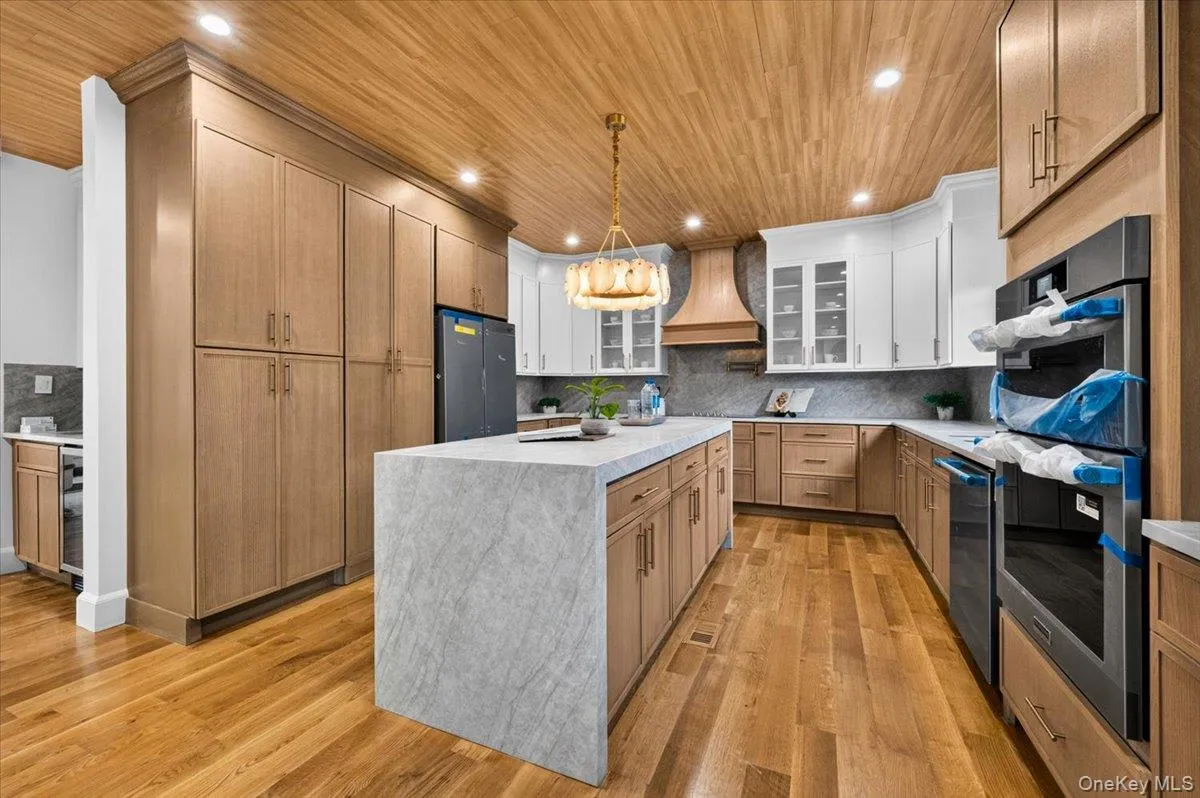 112 Old Oak Lane, Hempstead, NY, 5 Bedrooms Bedrooms, 6 Rooms Rooms,5 BathroomsBathrooms,Residential,For Rent,Old Oak,0,1036835 112 Old Oak Lane, Hempstead, NY, 5 Bedrooms Bedrooms, 6 Rooms Rooms,5 BathroomsBathrooms,Residential,For Rent,Old Oak,0,1036835