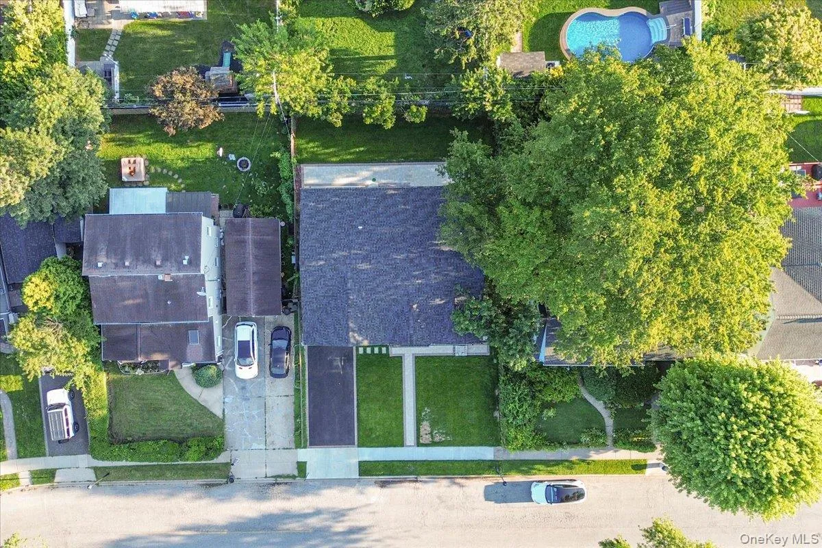 112 Old Oak Lane, Hempstead, NY, 5 Bedrooms Bedrooms, 6 Rooms Rooms,5 BathroomsBathrooms,Residential,For Rent,Old Oak,0,1036835 112 Old Oak Lane, Hempstead, NY, 5 Bedrooms Bedrooms, 6 Rooms Rooms,5 BathroomsBathrooms,Residential,For Rent,Old Oak,0,1036835