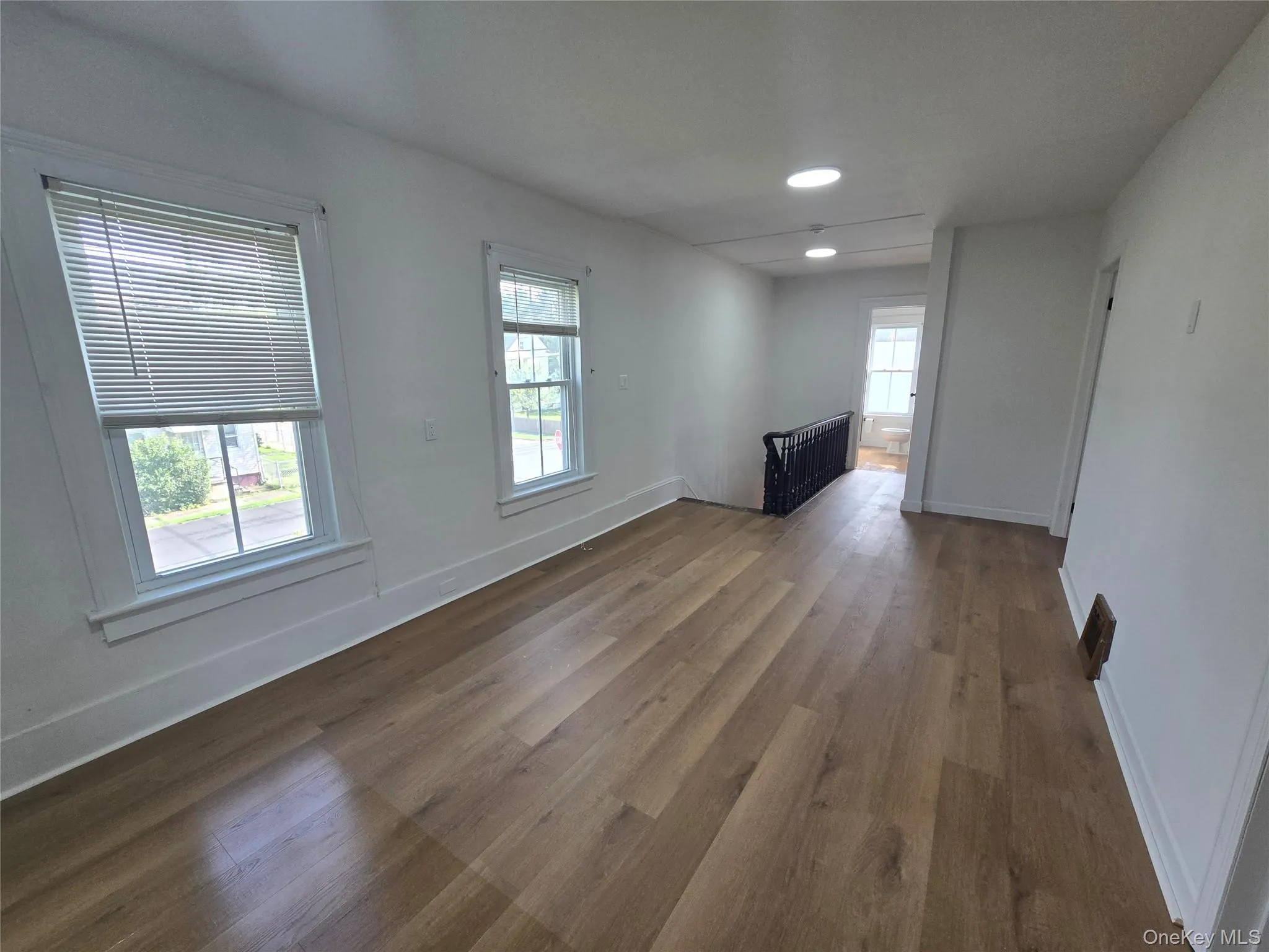 195 Main Street, Port Jervis, NY, 3 Bedrooms Bedrooms, 5 Rooms Rooms,1 BathroomBathrooms,Residential Lease,For Rent,Main,0,1036837 195 Main Street, Port Jervis, NY, 3 Bedrooms Bedrooms, 5 Rooms Rooms,1 BathroomBathrooms,Residential Lease,For Rent,Main,0,1036837