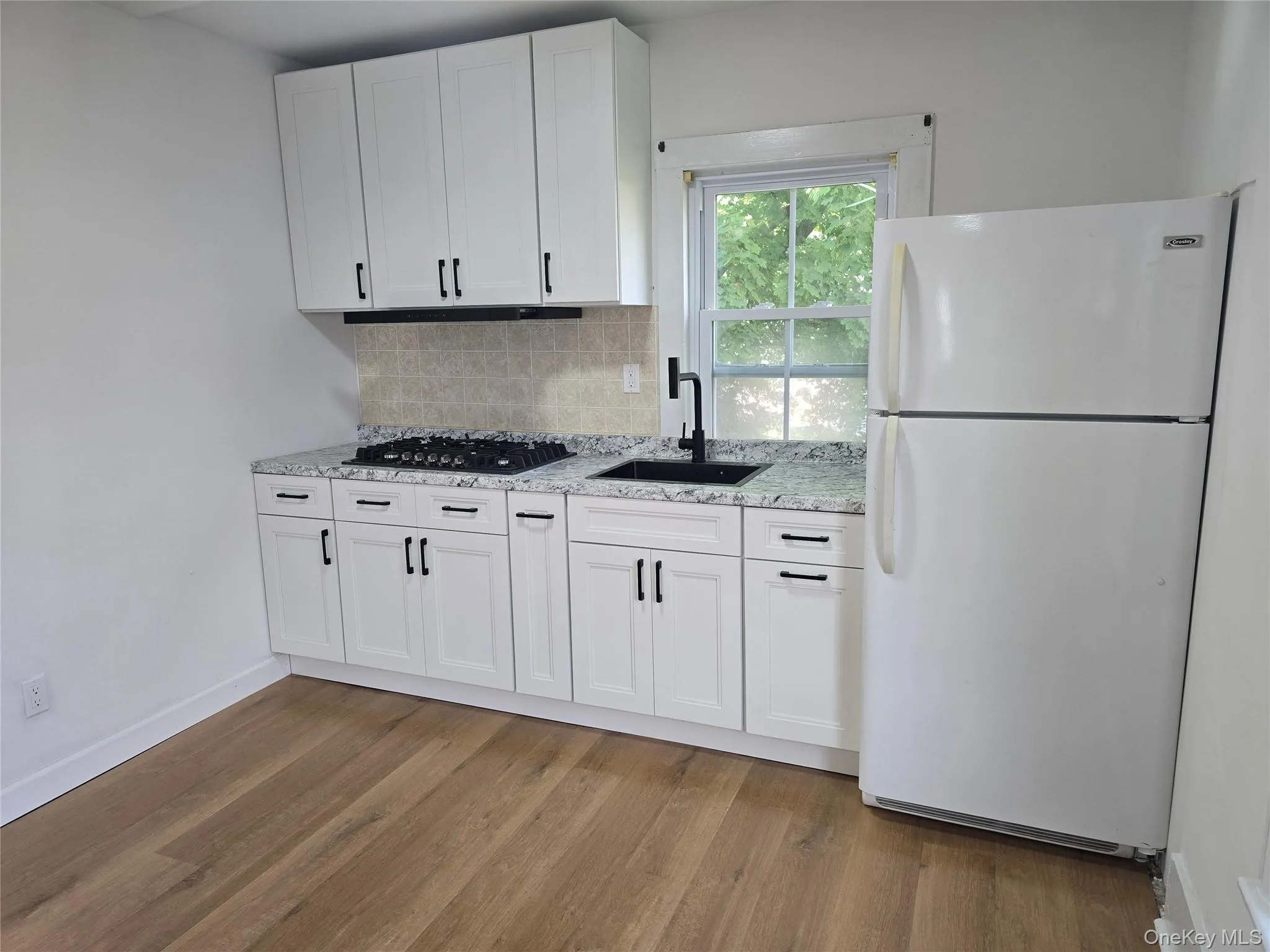 195 Main Street, Port Jervis, NY, 3 Bedrooms Bedrooms, 5 Rooms Rooms,1 BathroomBathrooms,Residential Lease,For Rent,Main,0,1036837 195 Main Street, Port Jervis, NY, 3 Bedrooms Bedrooms, 5 Rooms Rooms,1 BathroomBathrooms,Residential Lease,For Rent,Main,0,1036837