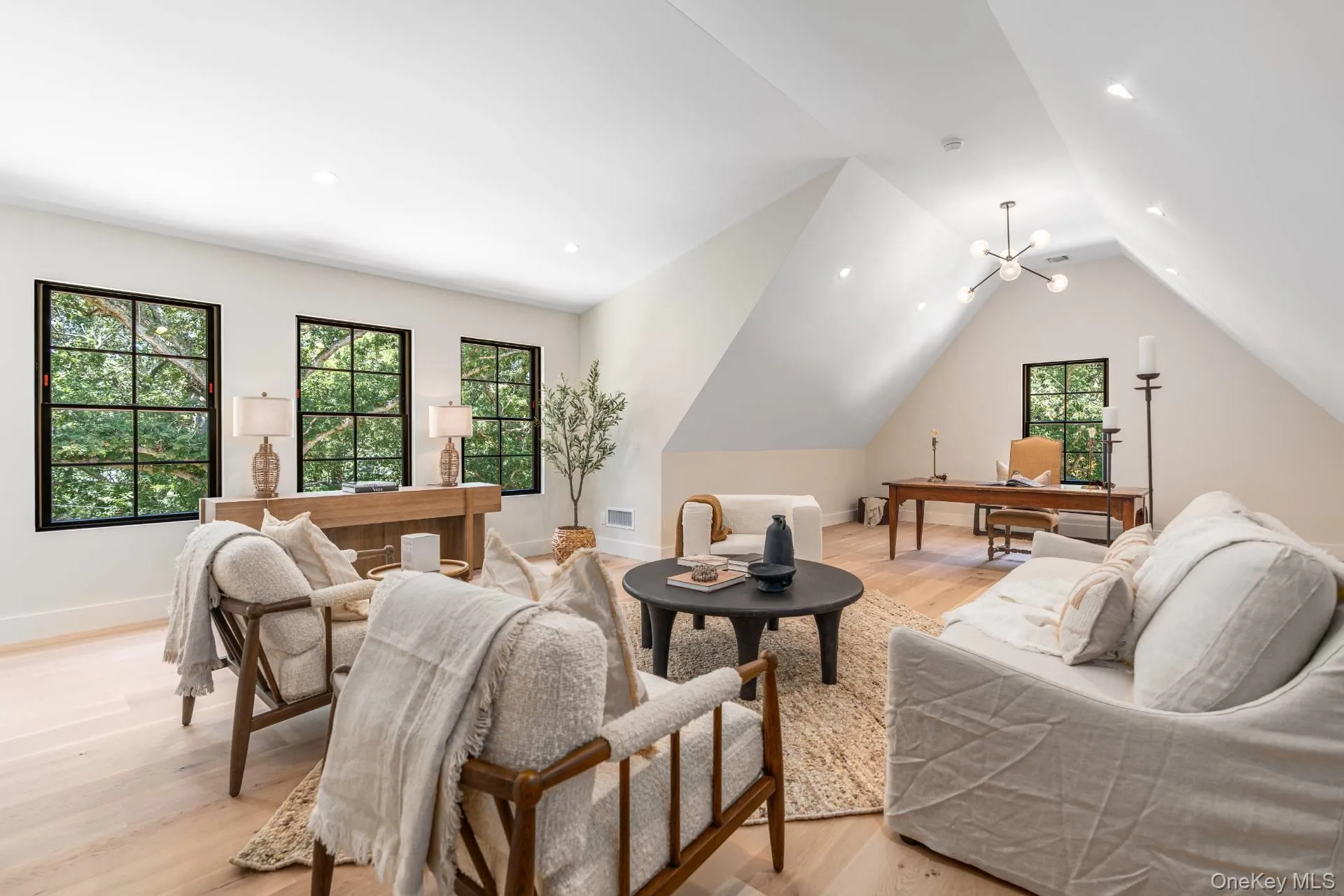 Bonus room/Office Bonus room/Office