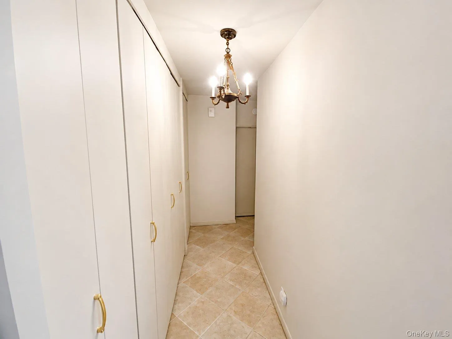 27110 Grand Central Parkway, New York, NY, 2 Bedrooms Bedrooms, 5 Rooms Rooms,2 BathroomsBathrooms,Residential,For Rent,Grand Central,0,1036845 27110 Grand Central Parkway, New York, NY, 2 Bedrooms Bedrooms, 5 Rooms Rooms,2 BathroomsBathrooms,Residential,For Rent,Grand Central,0,1036845
