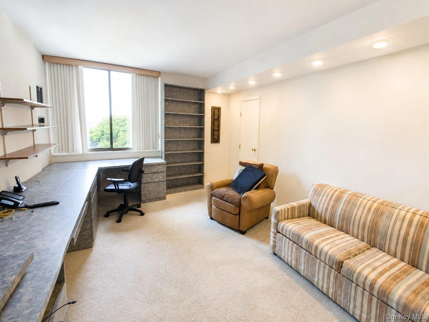 27110 Grand Central Parkway, New York, NY, 2 Bedrooms Bedrooms, 5 Rooms Rooms,2 BathroomsBathrooms,Residential,For Rent,Grand Central,0,1036845 27110 Grand Central Parkway, New York, NY, 2 Bedrooms Bedrooms, 5 Rooms Rooms,2 BathroomsBathrooms,Residential,For Rent,Grand Central,0,1036845