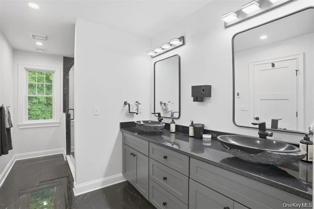 33 Howland Avenue, Beacon, NY, 4 Bedrooms Bedrooms, 12 Rooms Rooms,3 BathroomsBathrooms,Residential,For Rent,Howland,0,1036849 33 Howland Avenue, Beacon, NY, 4 Bedrooms Bedrooms, 12 Rooms Rooms,3 BathroomsBathrooms,Residential,For Rent,Howland,0,1036849