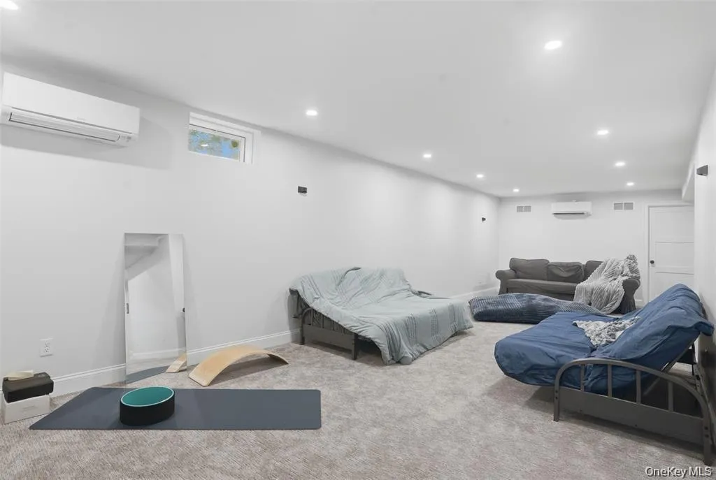 33 Howland Avenue, Beacon, NY, 4 Bedrooms Bedrooms, 12 Rooms Rooms,3 BathroomsBathrooms,Residential,For Rent,Howland,0,1036849 33 Howland Avenue, Beacon, NY, 4 Bedrooms Bedrooms, 12 Rooms Rooms,3 BathroomsBathrooms,Residential,For Rent,Howland,0,1036849