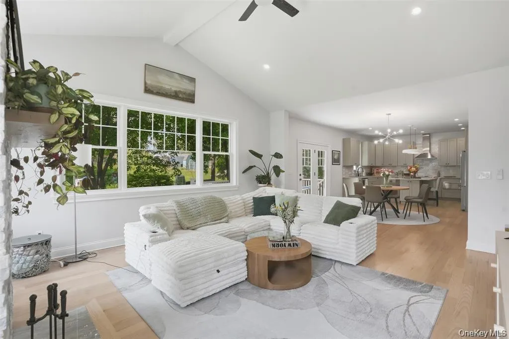 33 Howland Avenue, Beacon, NY, 4 Bedrooms Bedrooms, 12 Rooms Rooms,3 BathroomsBathrooms,Residential,For Rent,Howland,0,1036849 33 Howland Avenue, Beacon, NY, 4 Bedrooms Bedrooms, 12 Rooms Rooms,3 BathroomsBathrooms,Residential,For Rent,Howland,0,1036849