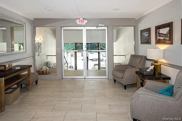 120 Horton Highway, North Hempstead, NY, 3 Rooms Rooms,1 BathroomBathrooms,Residential,For Rent,Horton,0,1036854 120 Horton Highway, North Hempstead, NY, 3 Rooms Rooms,1 BathroomBathrooms,Residential,For Rent,Horton,0,1036854