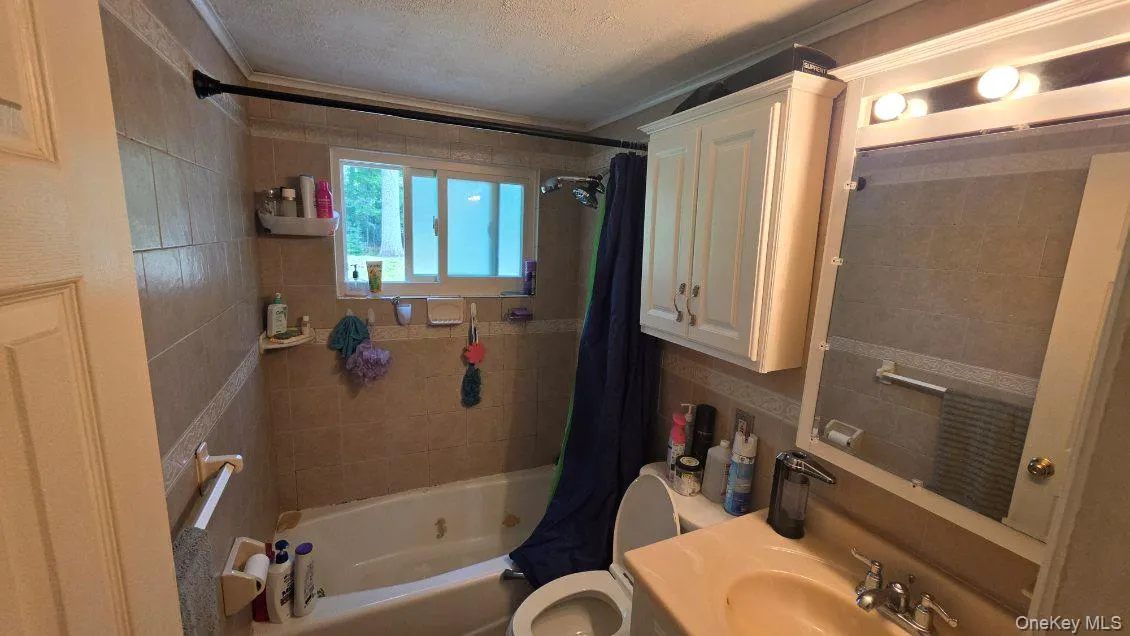 30 Villa Parkway, Highlands, NY, 2 Bedrooms Bedrooms, 5 Rooms Rooms,1 BathroomBathrooms,Residential,For Rent,Villa,0,1036855 30 Villa Parkway, Highlands, NY, 2 Bedrooms Bedrooms, 5 Rooms Rooms,1 BathroomBathrooms,Residential,For Rent,Villa,0,1036855