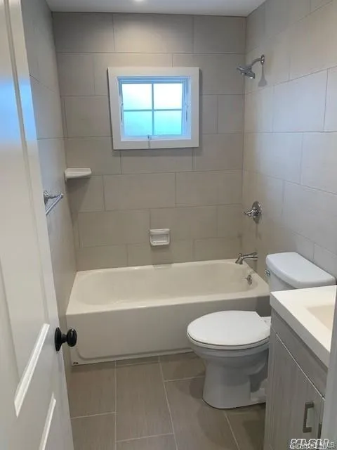 13 Lincoln Road, Hempstead, NY, 2 Bedrooms Bedrooms, 5 Rooms Rooms,1 BathroomBathrooms,Residential Lease,For Rent,Lincoln,0,1036856 13 Lincoln Road, Hempstead, NY, 2 Bedrooms Bedrooms, 5 Rooms Rooms,1 BathroomBathrooms,Residential Lease,For Rent,Lincoln,0,1036856