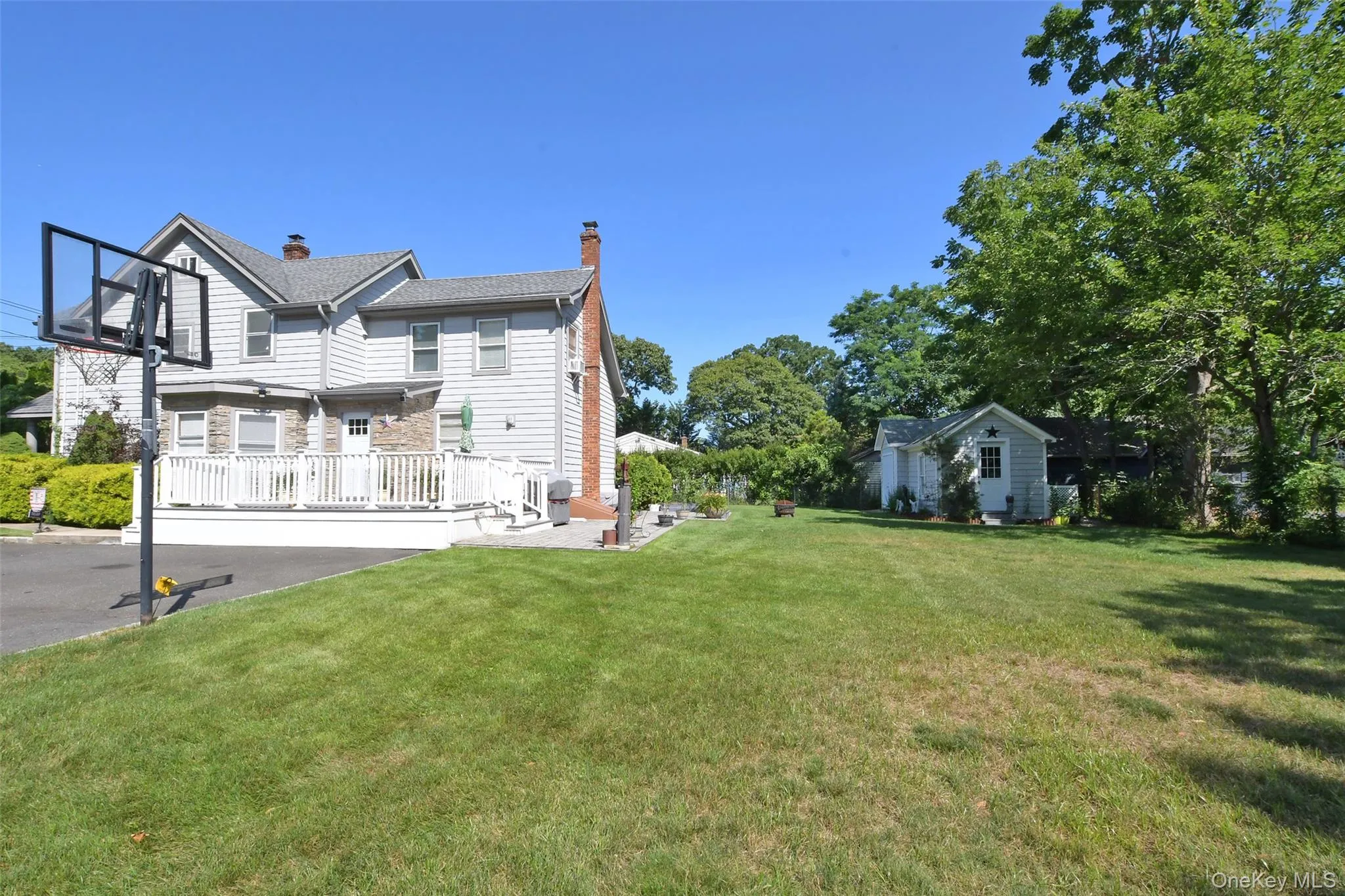 478 Marcy Avenue, Riverhead, NY, 4 Bedrooms Bedrooms, 8 Rooms Rooms,3 BathroomsBathrooms,Residential,For Rent,Marcy,0,1036857 478 Marcy Avenue, Riverhead, NY, 4 Bedrooms Bedrooms, 8 Rooms Rooms,3 BathroomsBathrooms,Residential,For Rent,Marcy,0,1036857