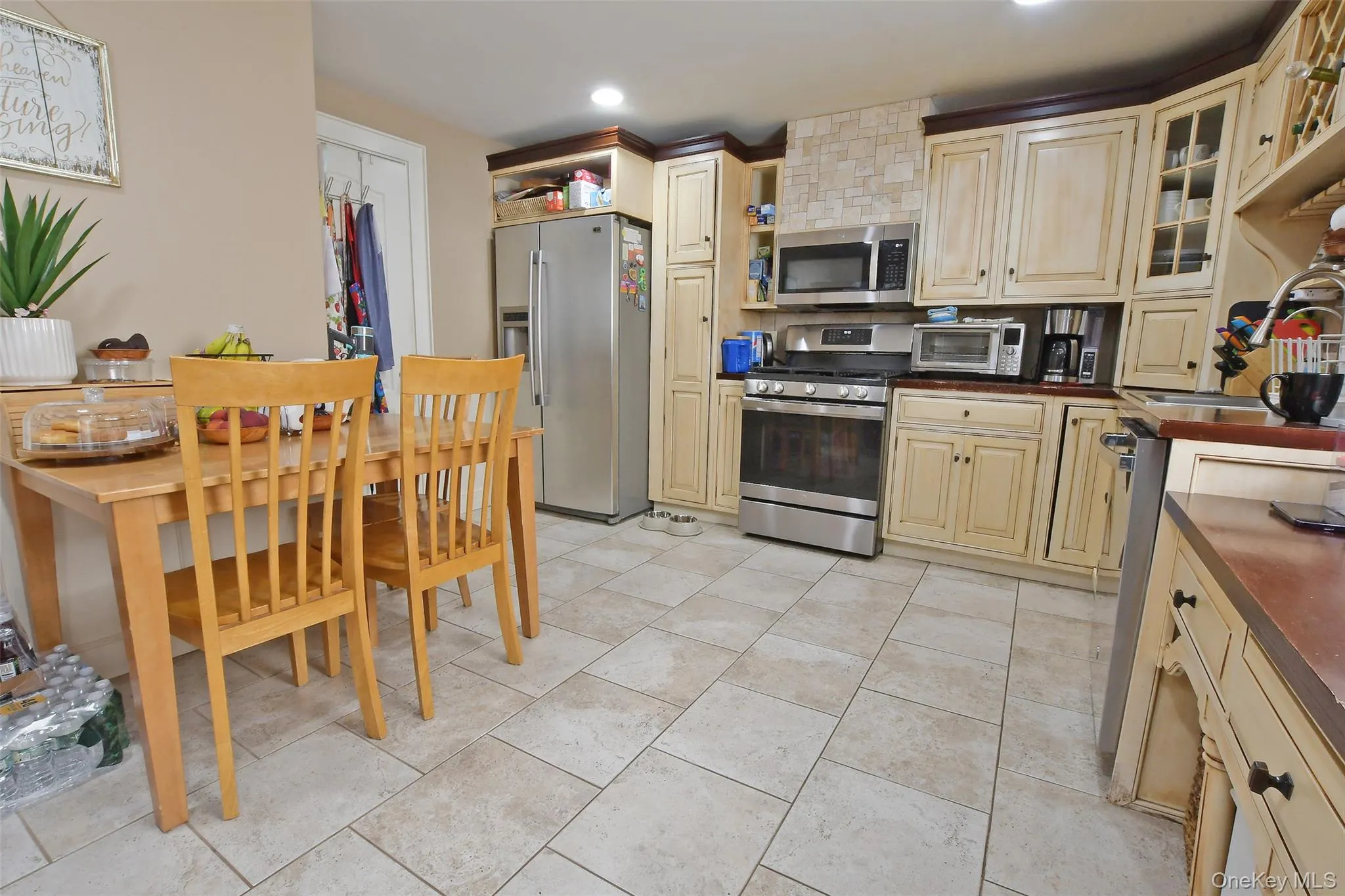 478 Marcy Avenue, Riverhead, NY, 4 Bedrooms Bedrooms, 8 Rooms Rooms,3 BathroomsBathrooms,Residential,For Rent,Marcy,0,1036857 478 Marcy Avenue, Riverhead, NY, 4 Bedrooms Bedrooms, 8 Rooms Rooms,3 BathroomsBathrooms,Residential,For Rent,Marcy,0,1036857