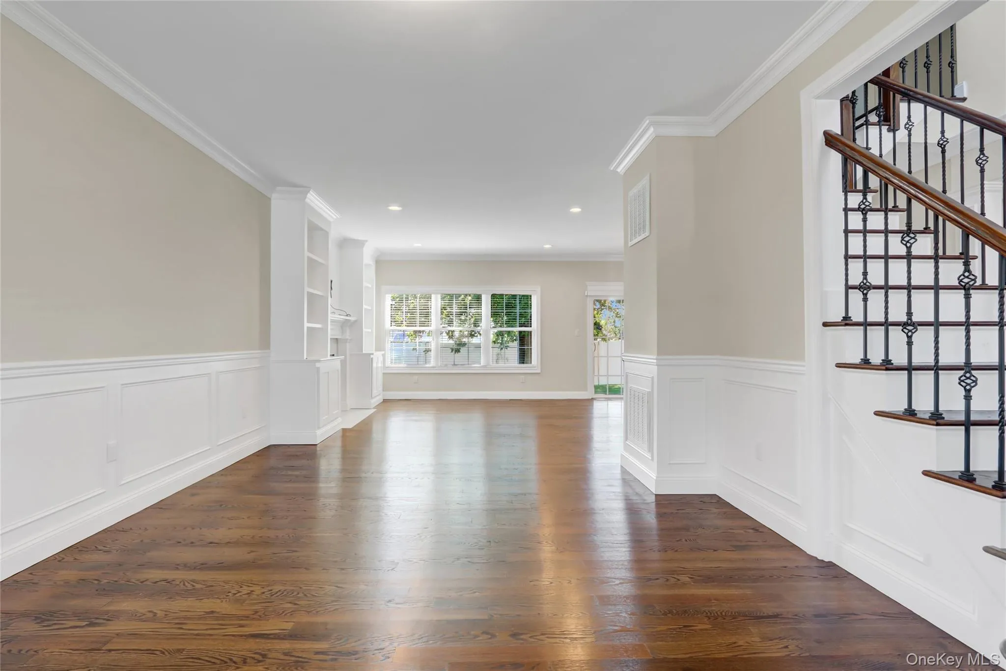 11 Lillian Lane, Oyster Bay, NY, 5 Bedrooms Bedrooms, 9 Rooms Rooms,4 BathroomsBathrooms,Residential Lease,For Rent,Lillian,0,1036860 11 Lillian Lane, Oyster Bay, NY, 5 Bedrooms Bedrooms, 9 Rooms Rooms,4 BathroomsBathrooms,Residential Lease,For Rent,Lillian,0,1036860