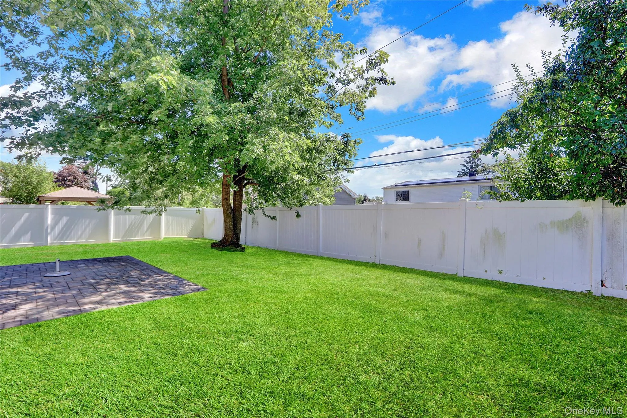 11 Lillian Lane, Oyster Bay, NY, 5 Bedrooms Bedrooms, 9 Rooms Rooms,4 BathroomsBathrooms,Residential Lease,For Rent,Lillian,0,1036860 11 Lillian Lane, Oyster Bay, NY, 5 Bedrooms Bedrooms, 9 Rooms Rooms,4 BathroomsBathrooms,Residential Lease,For Rent,Lillian,0,1036860