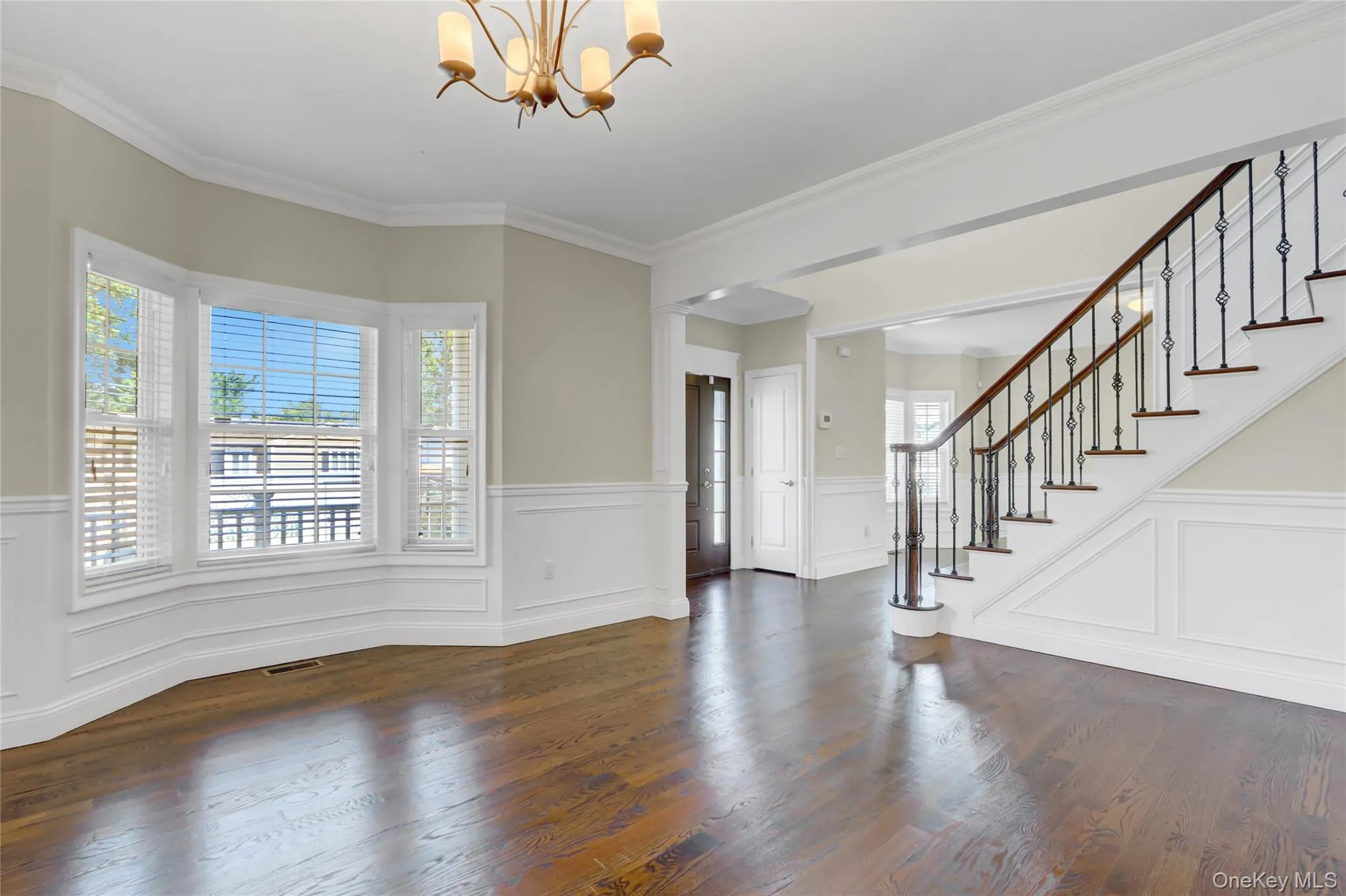 11 Lillian Lane, Oyster Bay, NY, 5 Bedrooms Bedrooms, 9 Rooms Rooms,4 BathroomsBathrooms,Residential Lease,For Rent,Lillian,0,1036860 11 Lillian Lane, Oyster Bay, NY, 5 Bedrooms Bedrooms, 9 Rooms Rooms,4 BathroomsBathrooms,Residential Lease,For Rent,Lillian,0,1036860