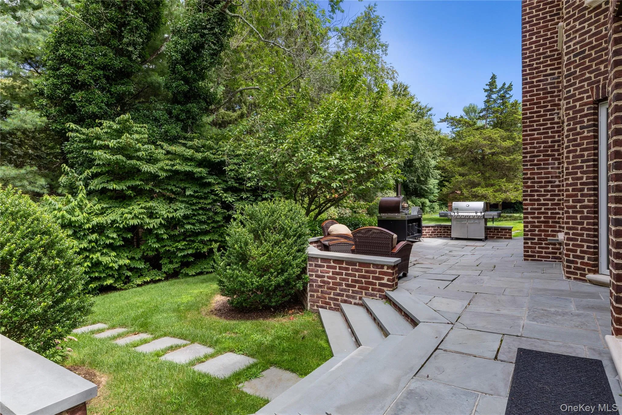 898 Chicken Valley Road, Oyster Bay, NY, 6 Bedrooms Bedrooms, 15 Rooms Rooms,4 BathroomsBathrooms,Residential,For Rent,Chicken Valley,0,1036864 898 Chicken Valley Road, Oyster Bay, NY, 6 Bedrooms Bedrooms, 15 Rooms Rooms,4 BathroomsBathrooms,Residential,For Rent,Chicken Valley,0,1036864