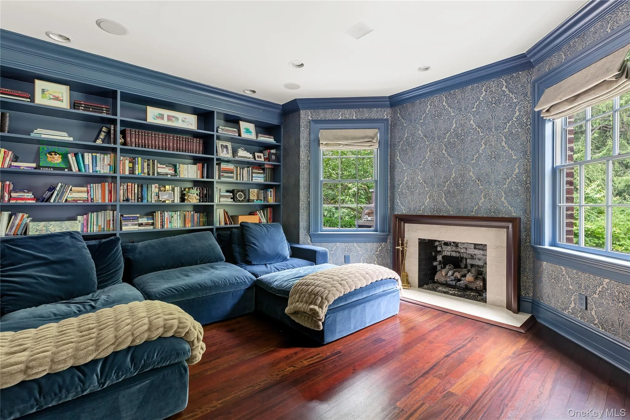 898 Chicken Valley Road, Oyster Bay, NY, 6 Bedrooms Bedrooms, 15 Rooms Rooms,4 BathroomsBathrooms,Residential,For Rent,Chicken Valley,0,1036864 898 Chicken Valley Road, Oyster Bay, NY, 6 Bedrooms Bedrooms, 15 Rooms Rooms,4 BathroomsBathrooms,Residential,For Rent,Chicken Valley,0,1036864